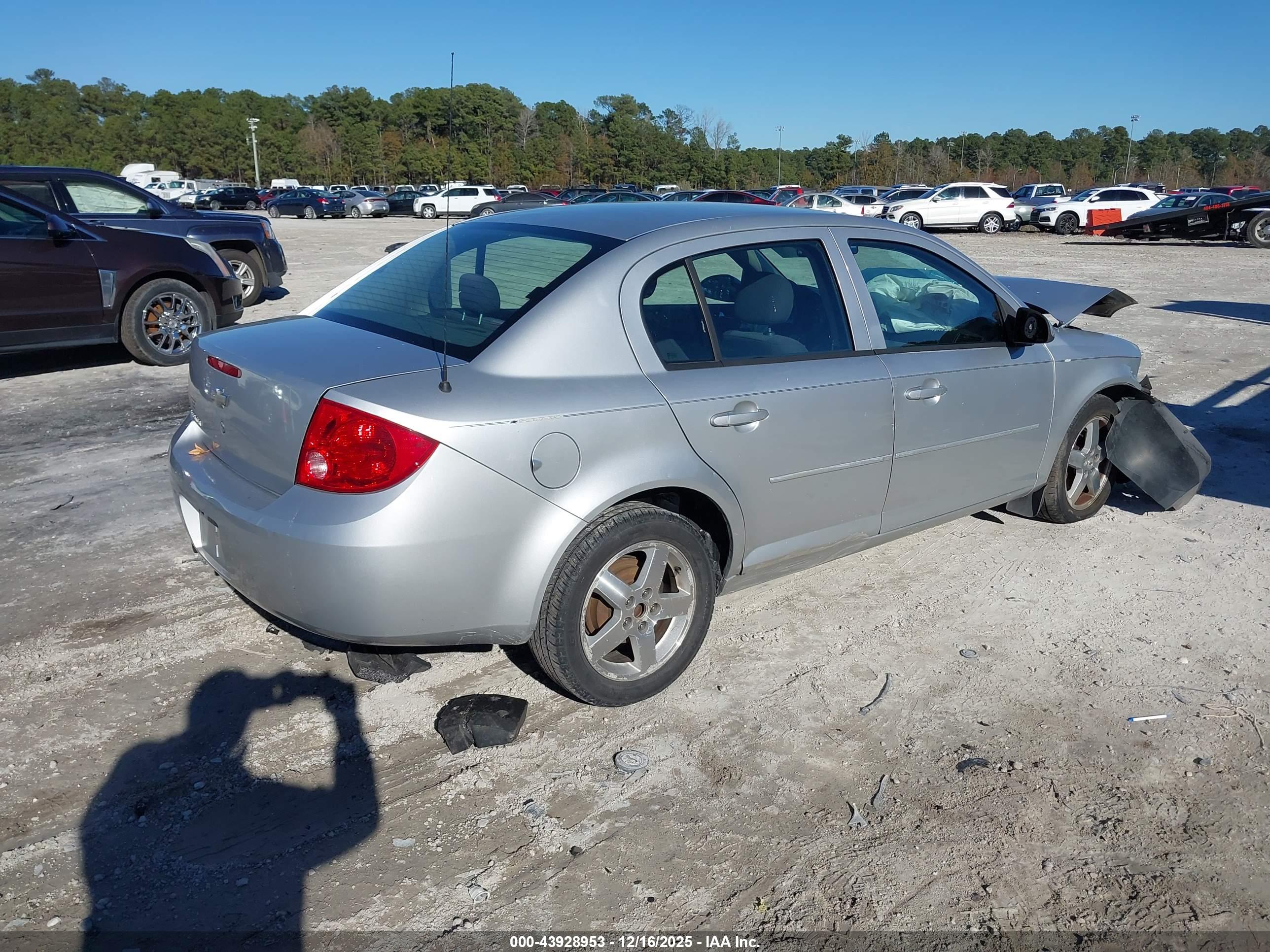CHEVROLET COBALT image 4