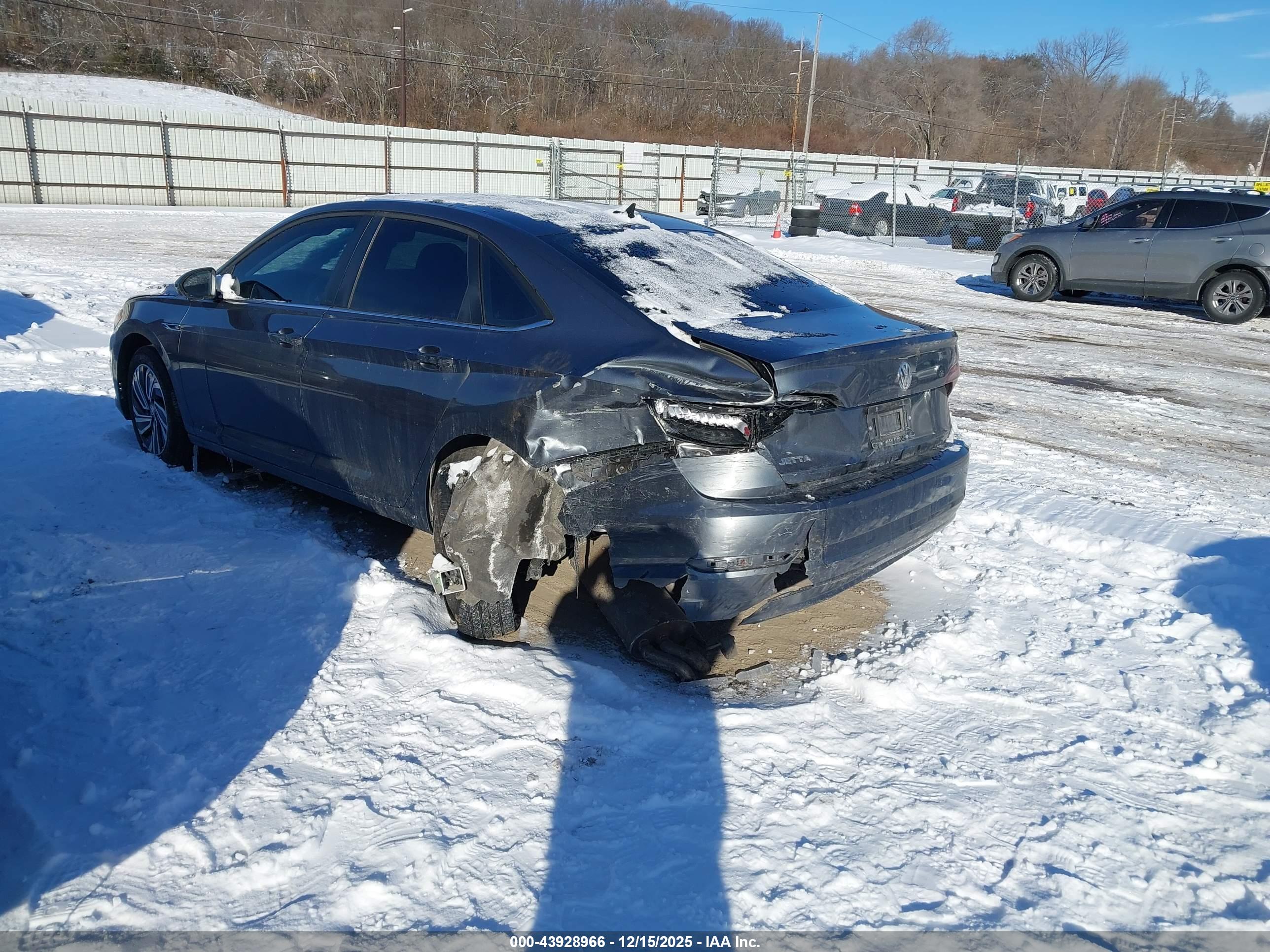 VOLKSWAGEN JETTA image 3