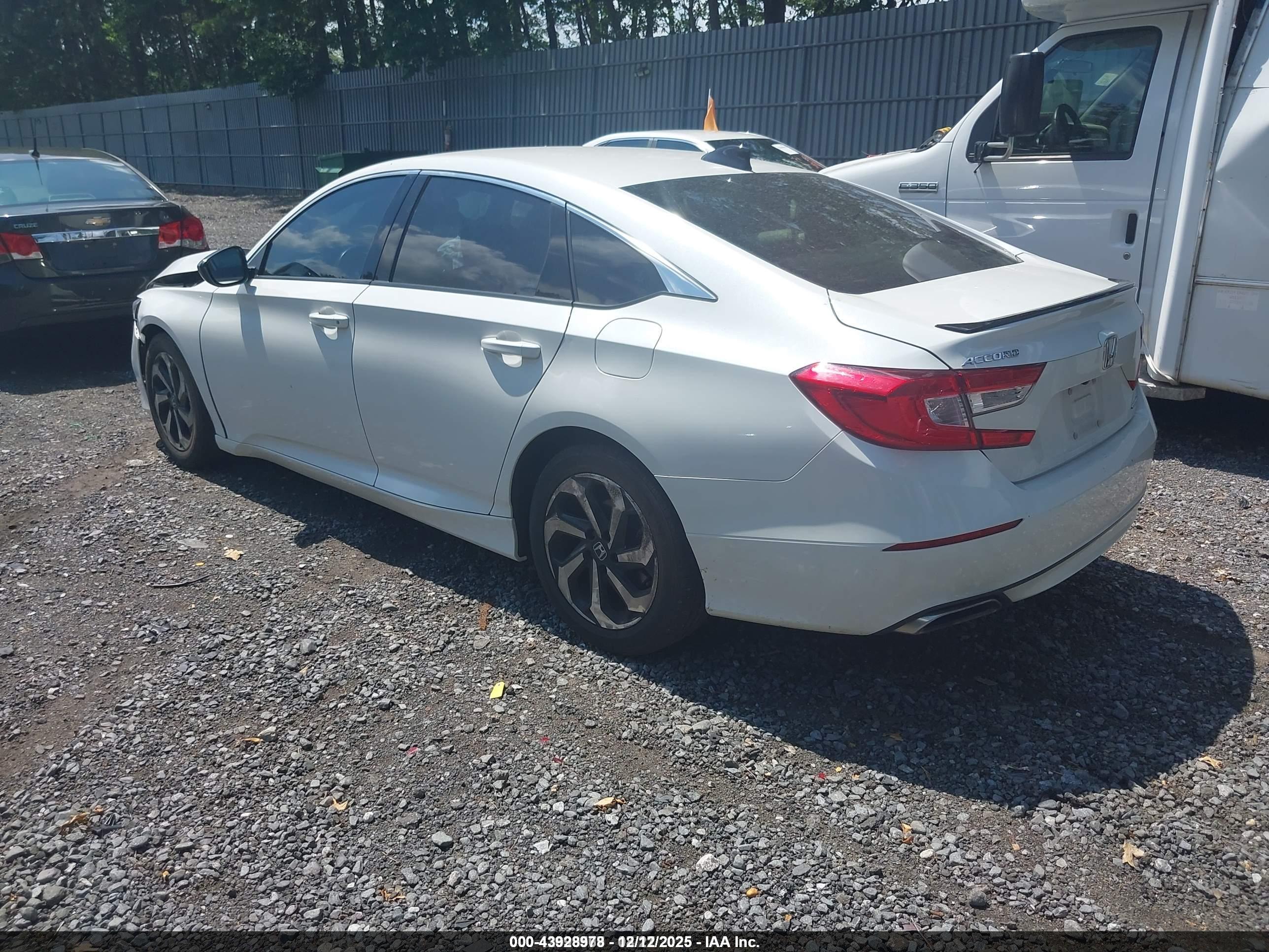 HONDA ACCORD image 3