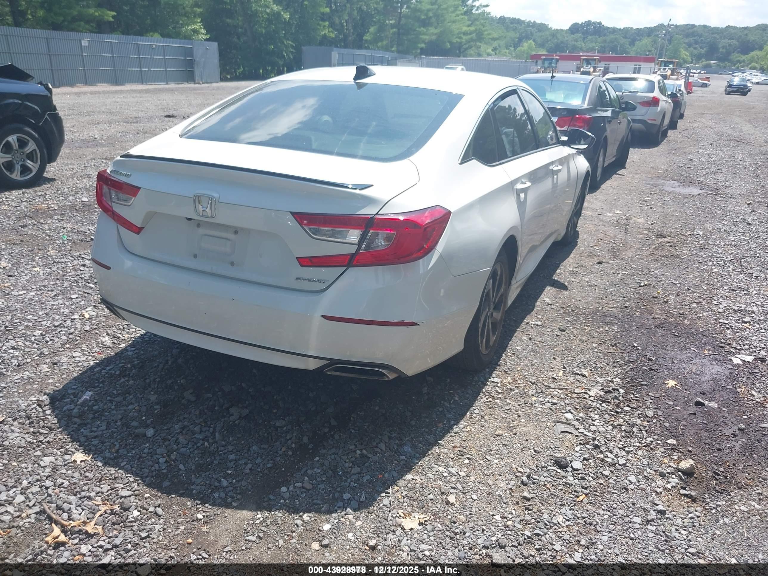 HONDA ACCORD image 4