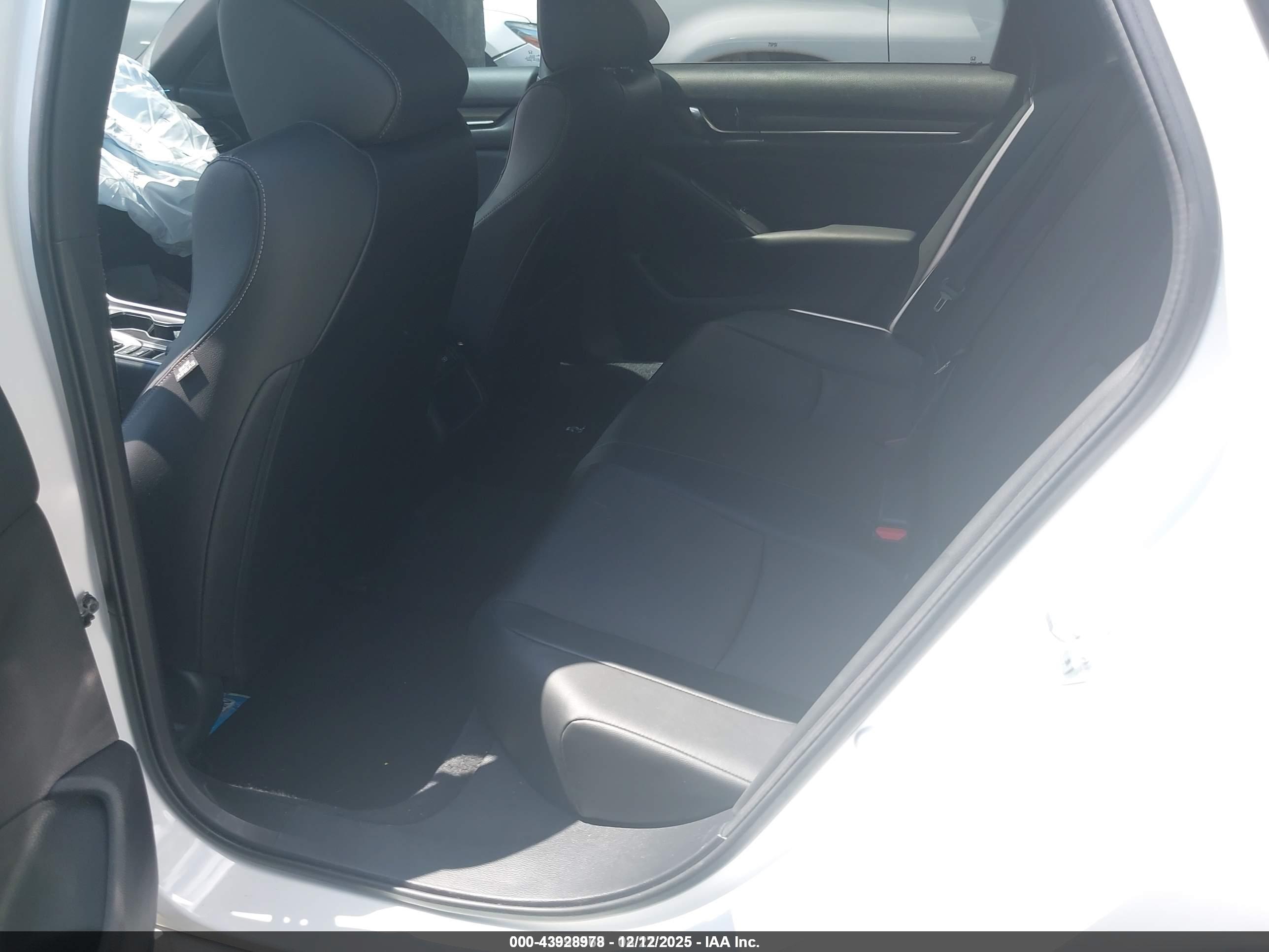 HONDA ACCORD image 8