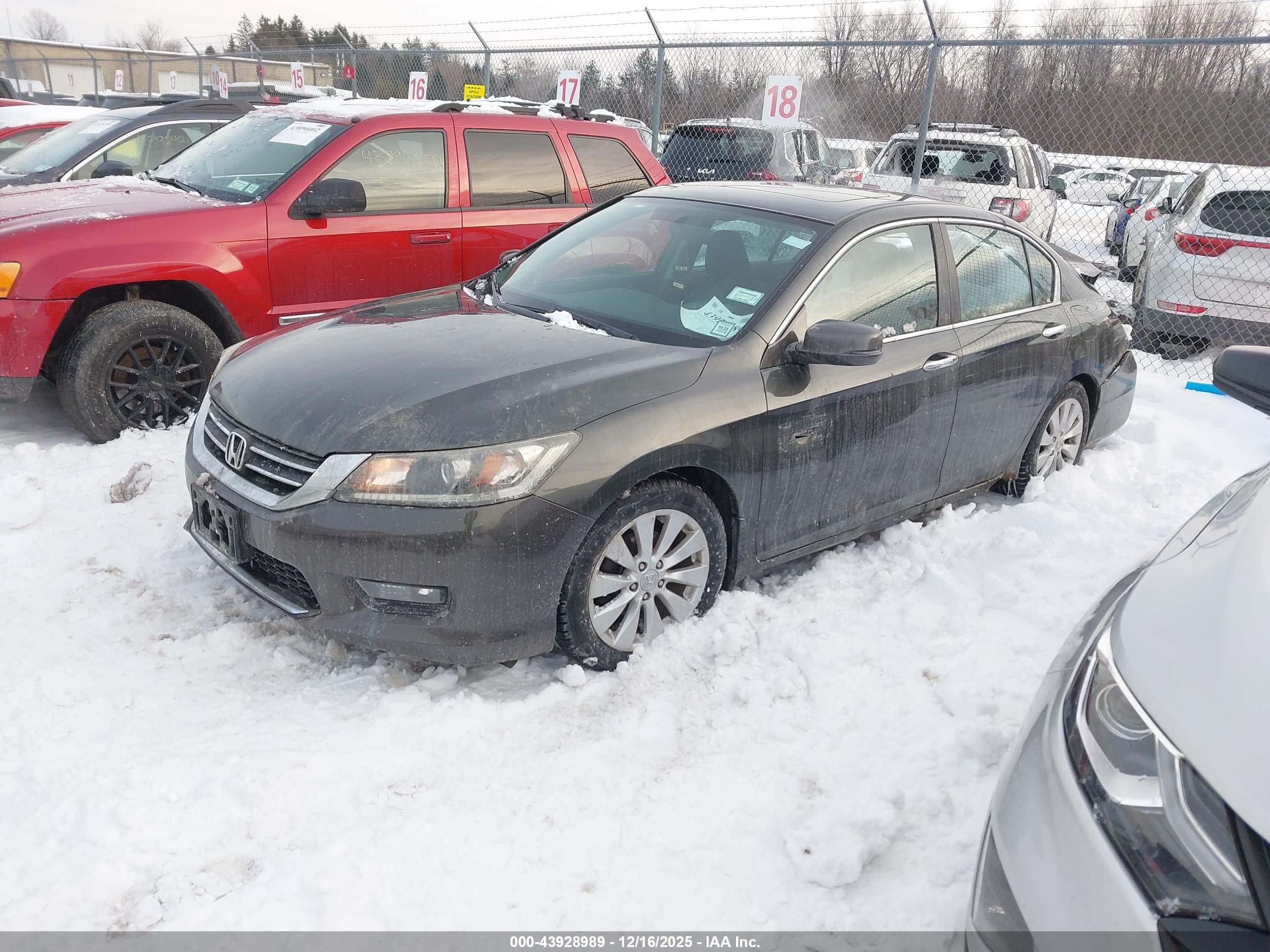 HONDA ACCORD image 2