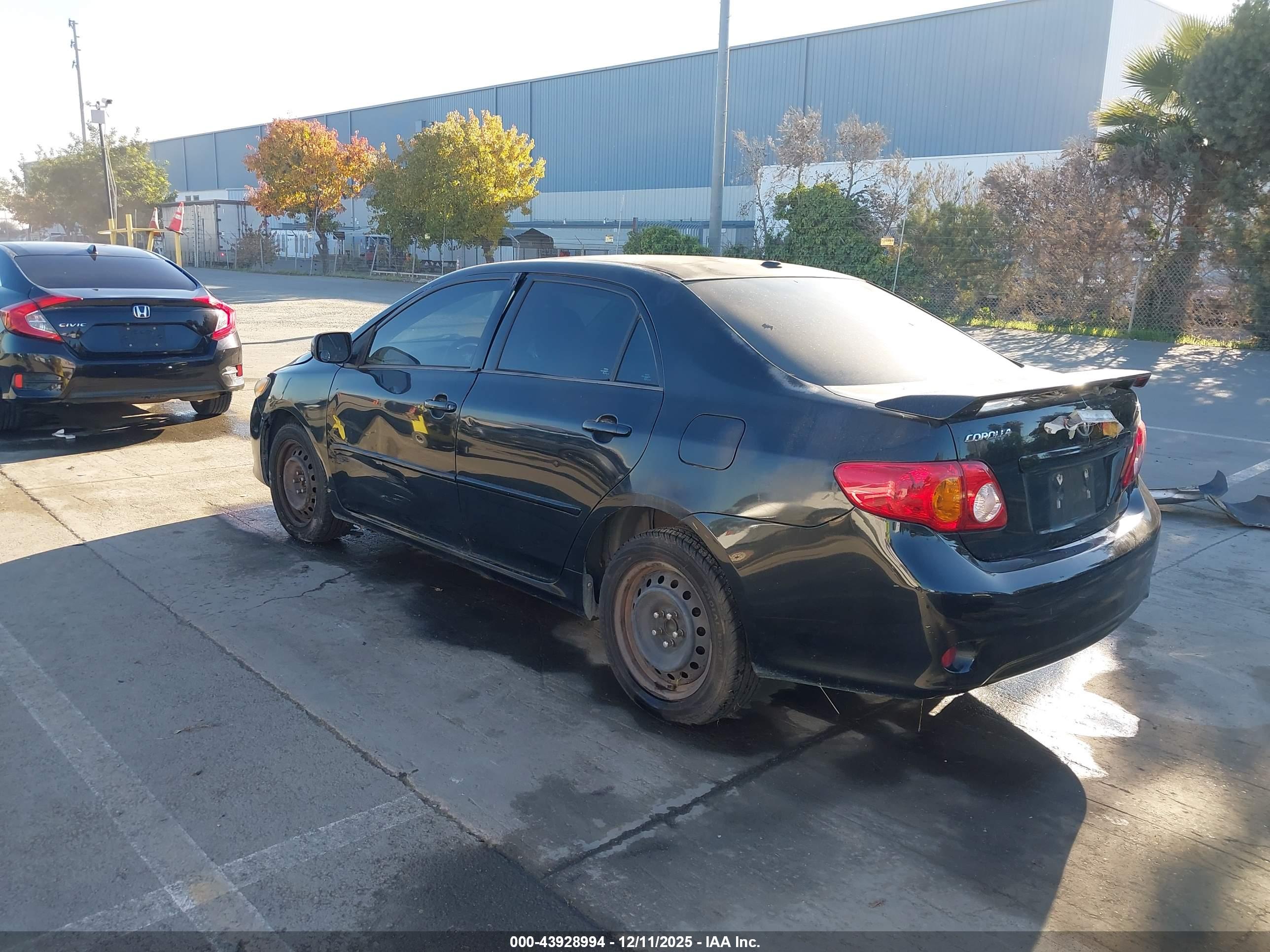 TOYOTA COROLLA image 3