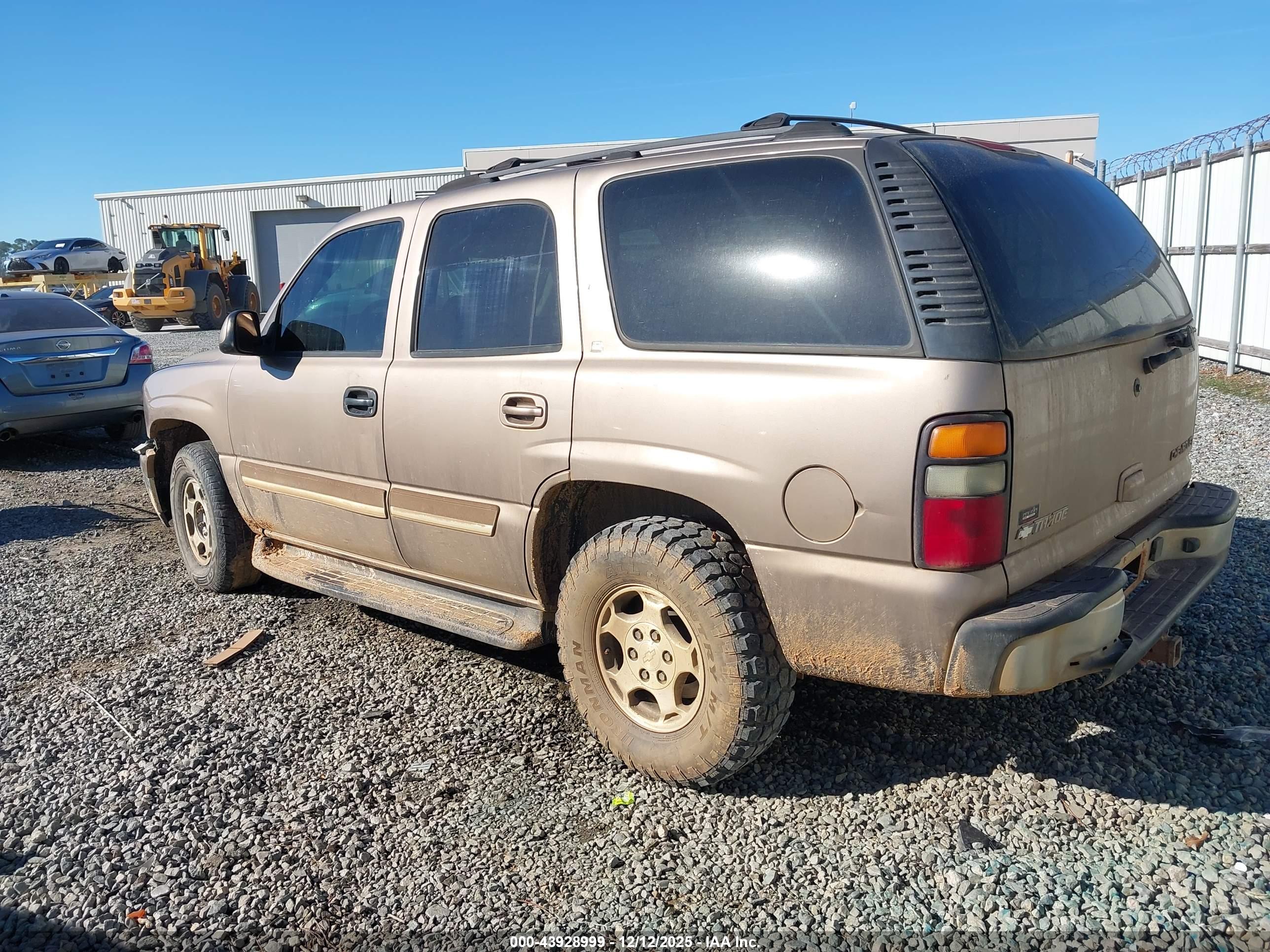 CHEVROLET TAHOE image 3