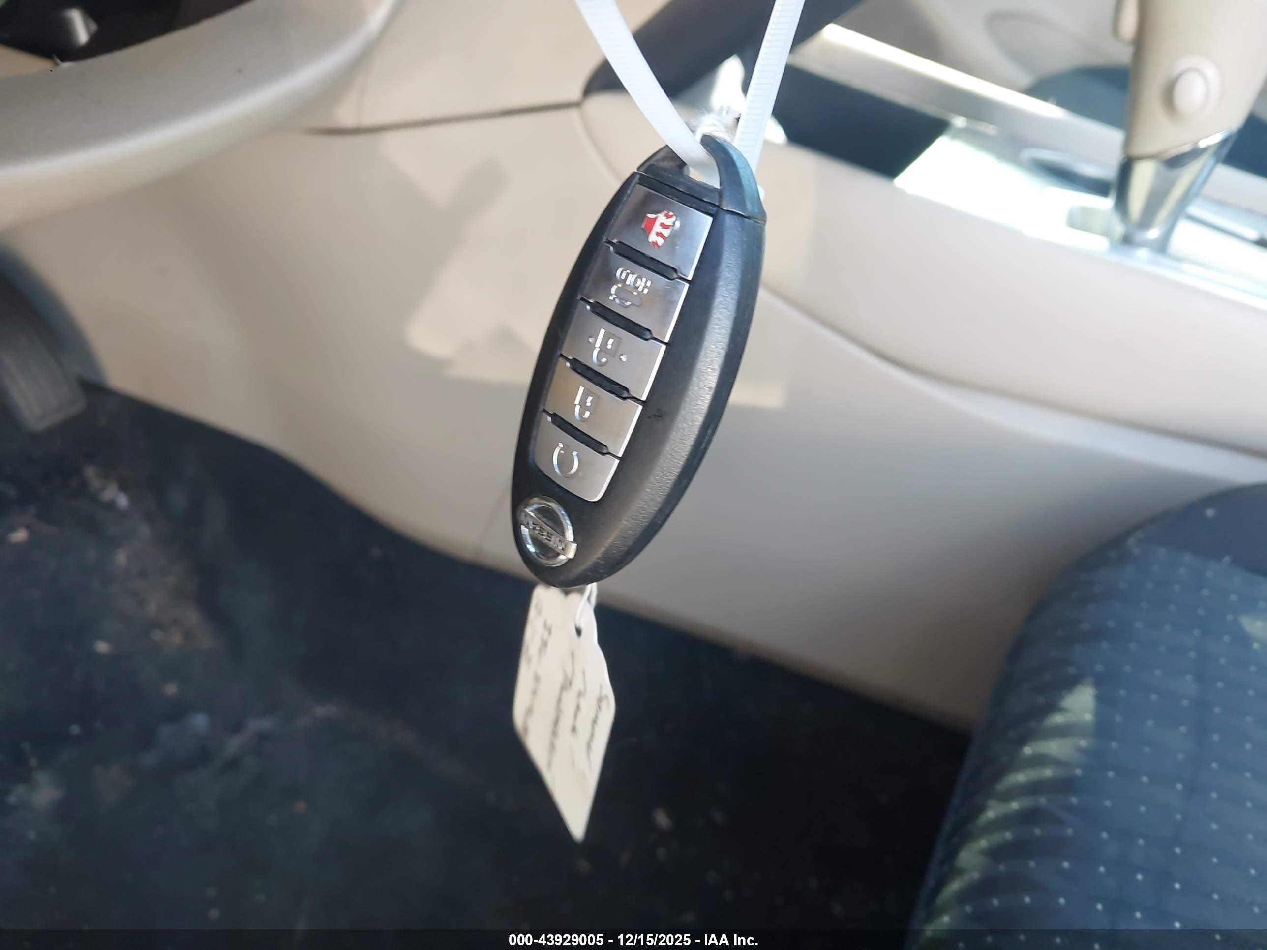 NISSAN ALTIMA image 11