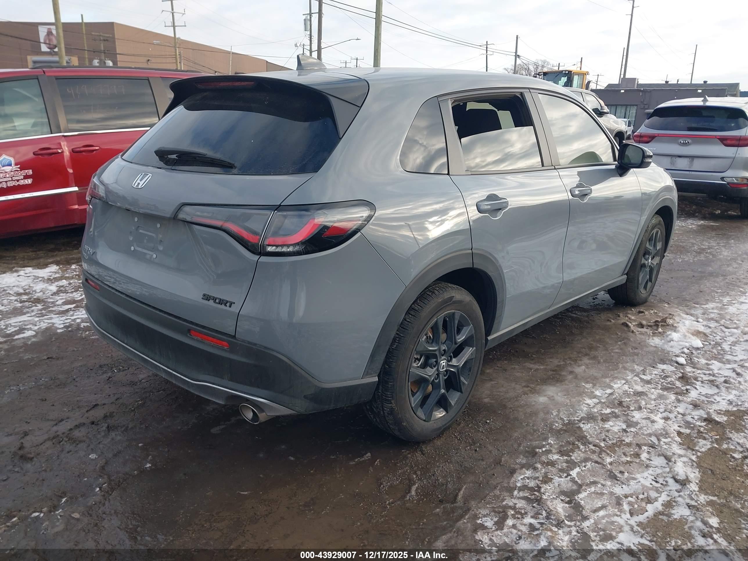 HONDA HR-V image 4