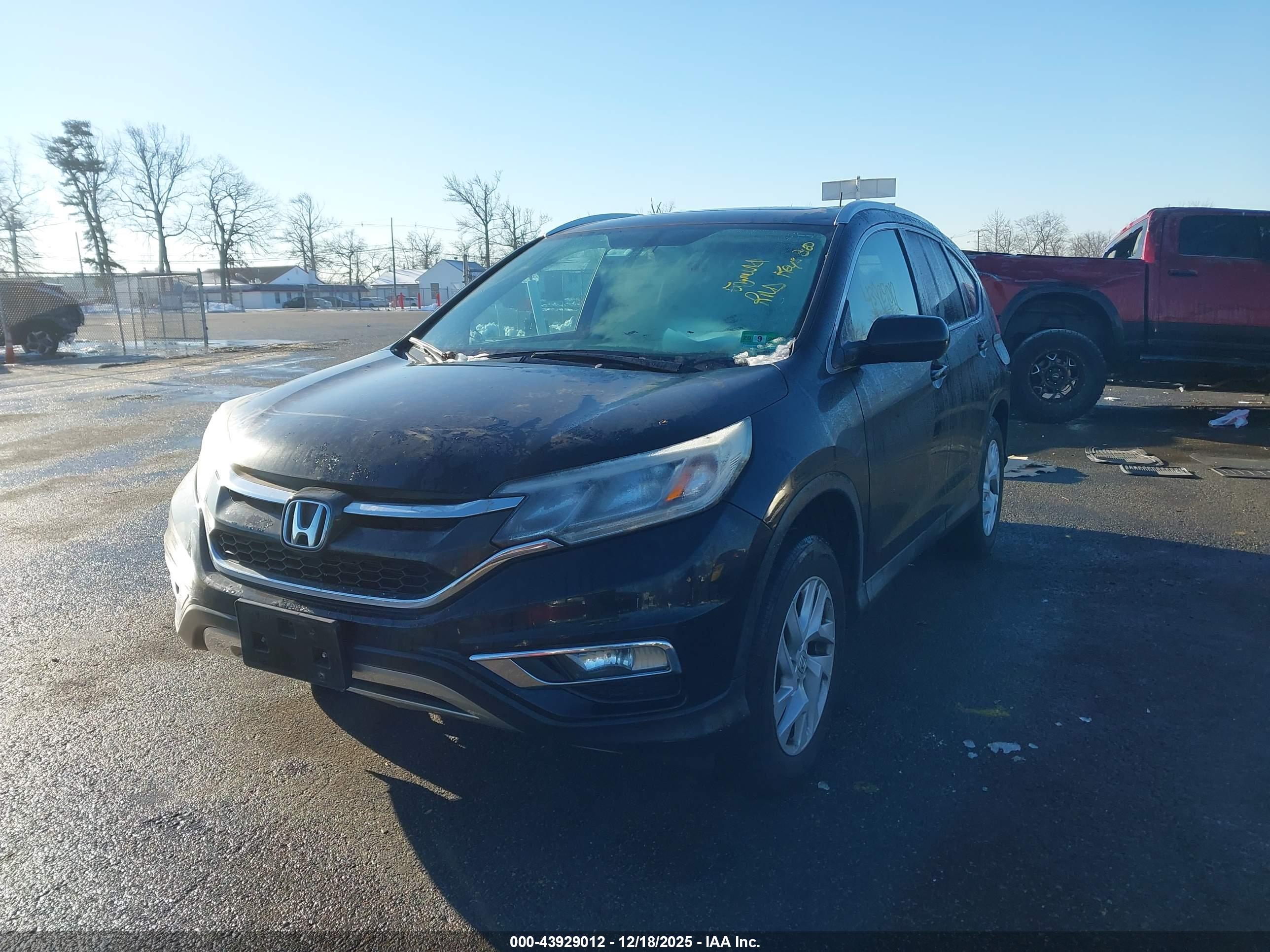 HONDA CR-V image 2
