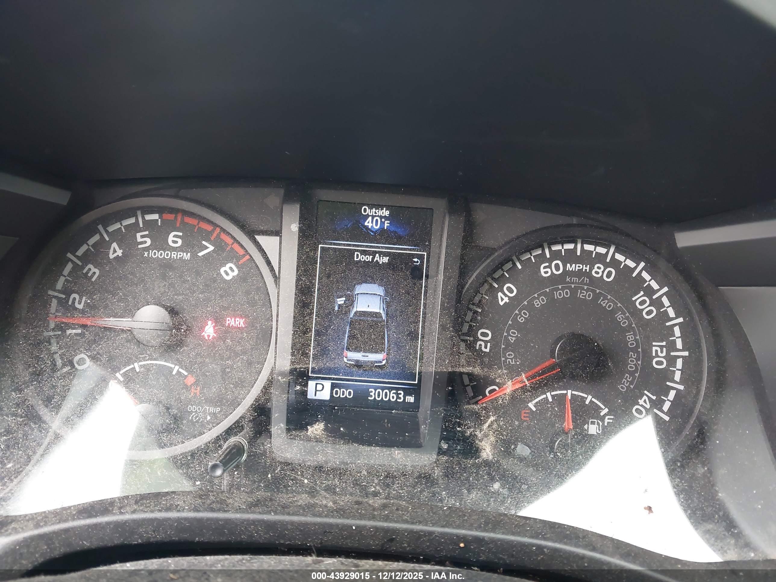 TOYOTA TACOMA image 7
