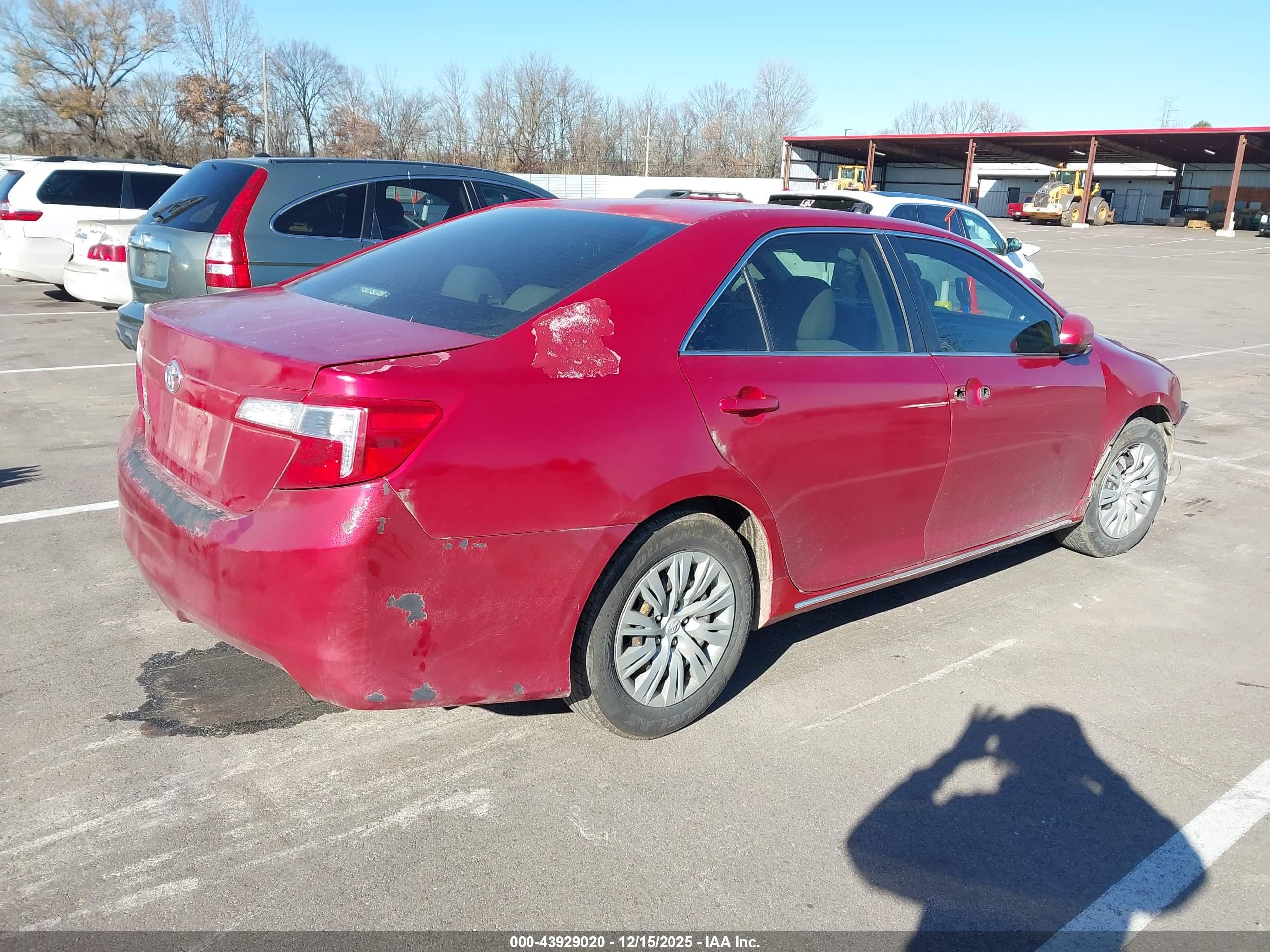TOYOTA CAMRY image 4