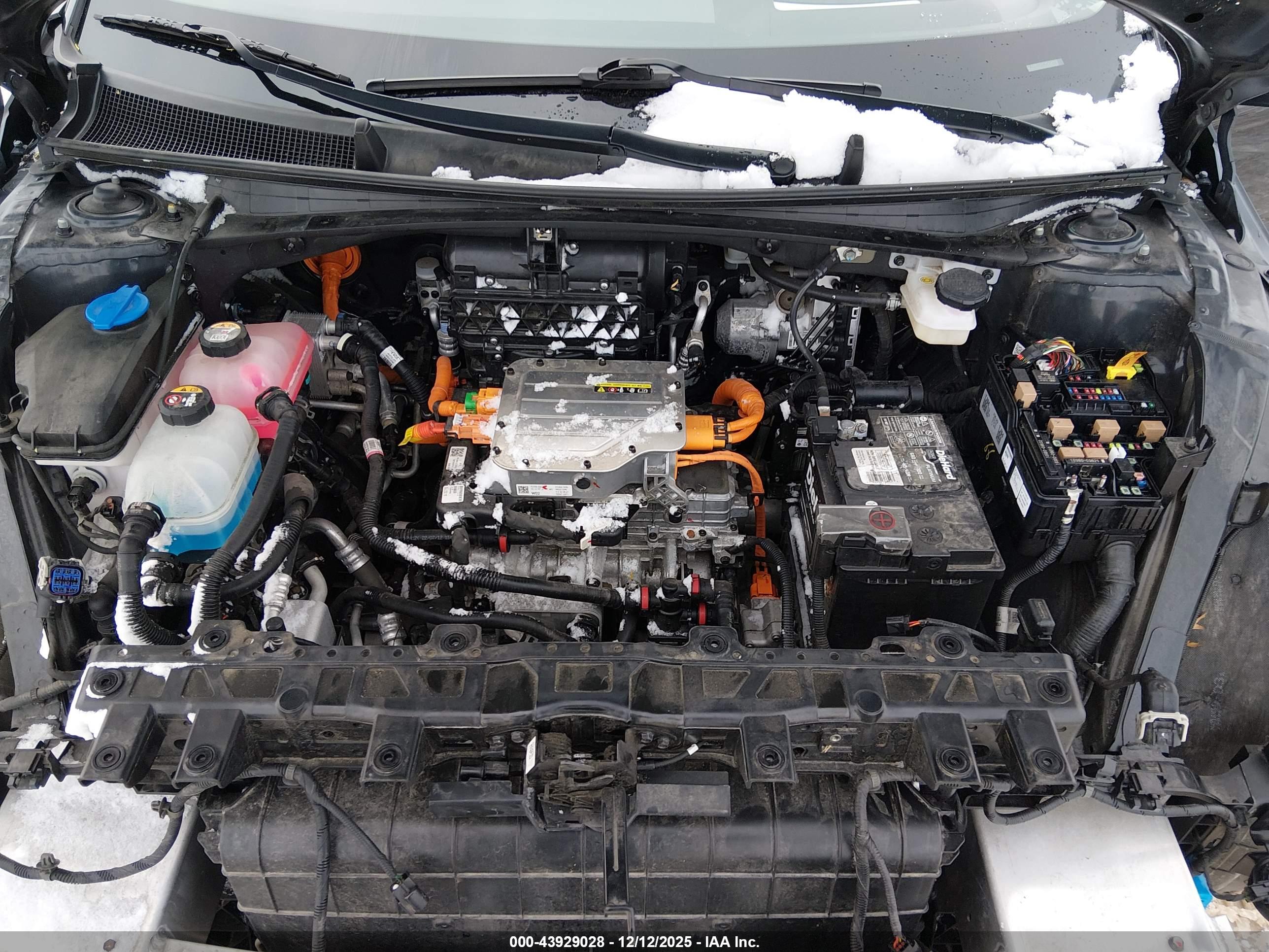 HYUNDAI IONIQ image 10
