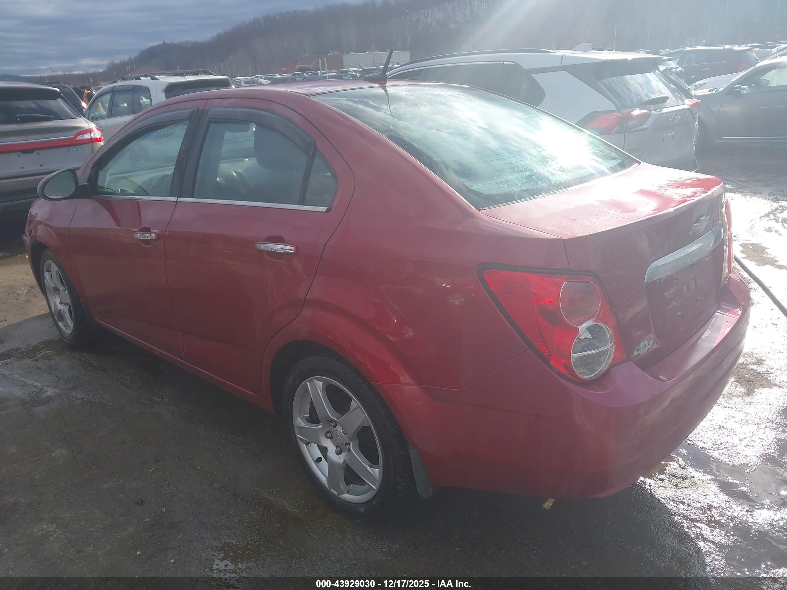 CHEVROLET SONIC image 3