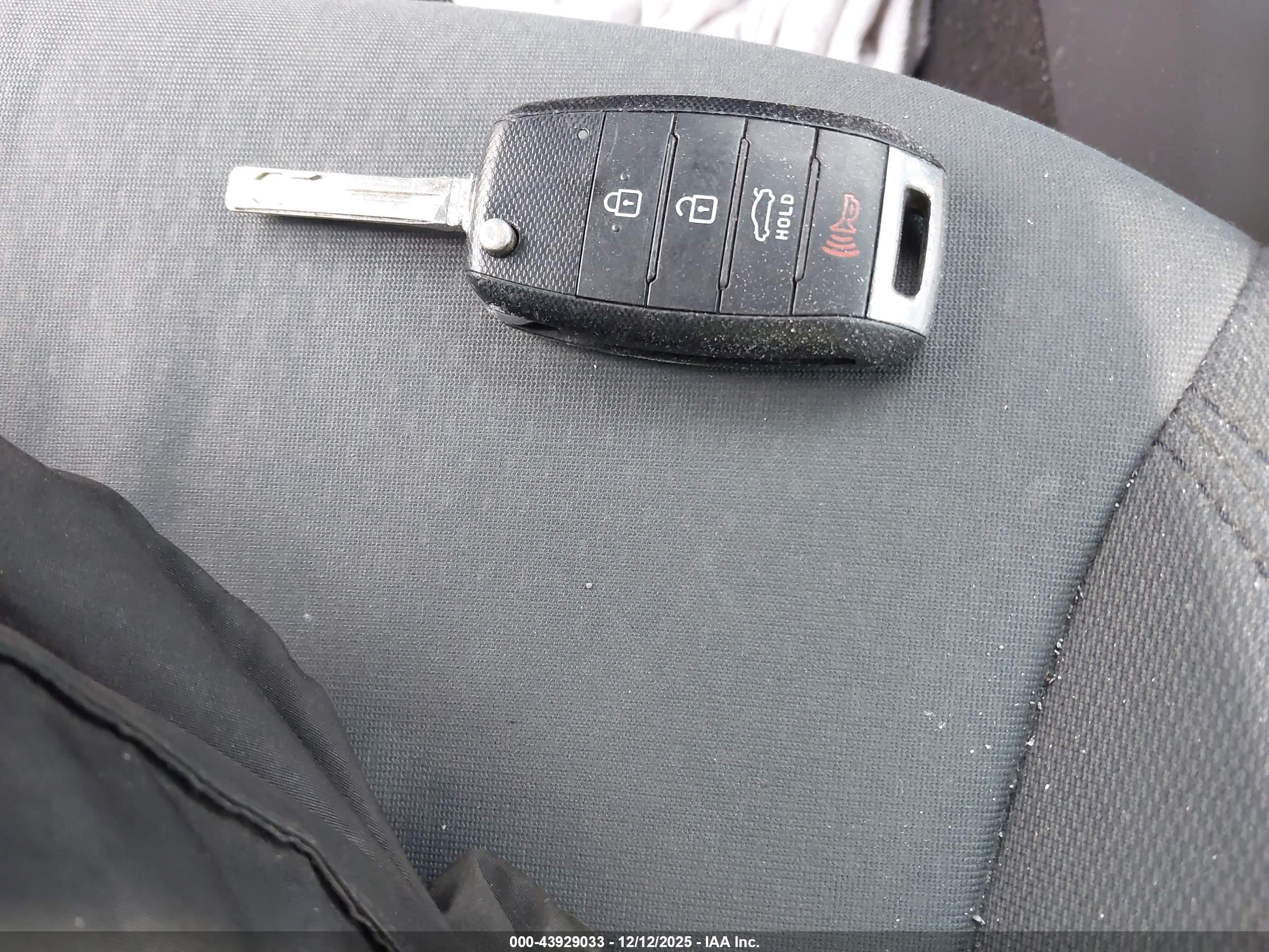 KIA OPTIMA image 11