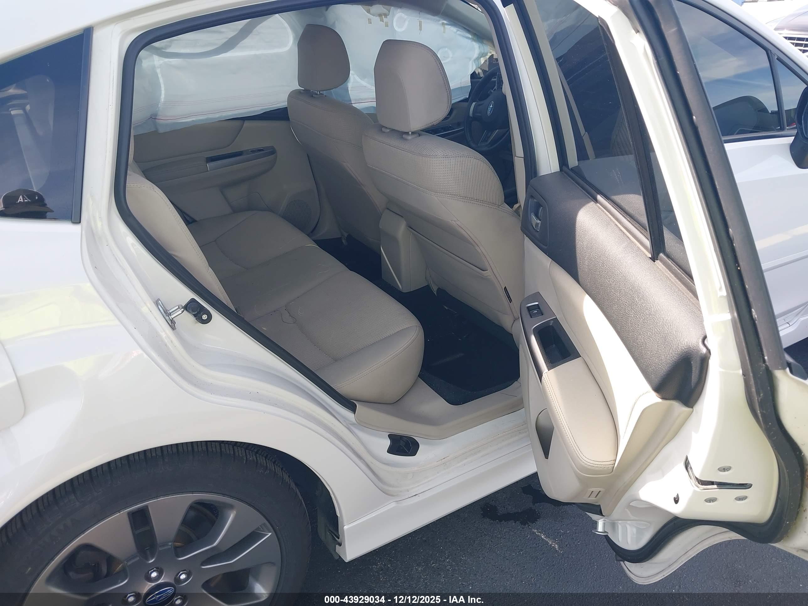 SUBARU IMPREZA image 8