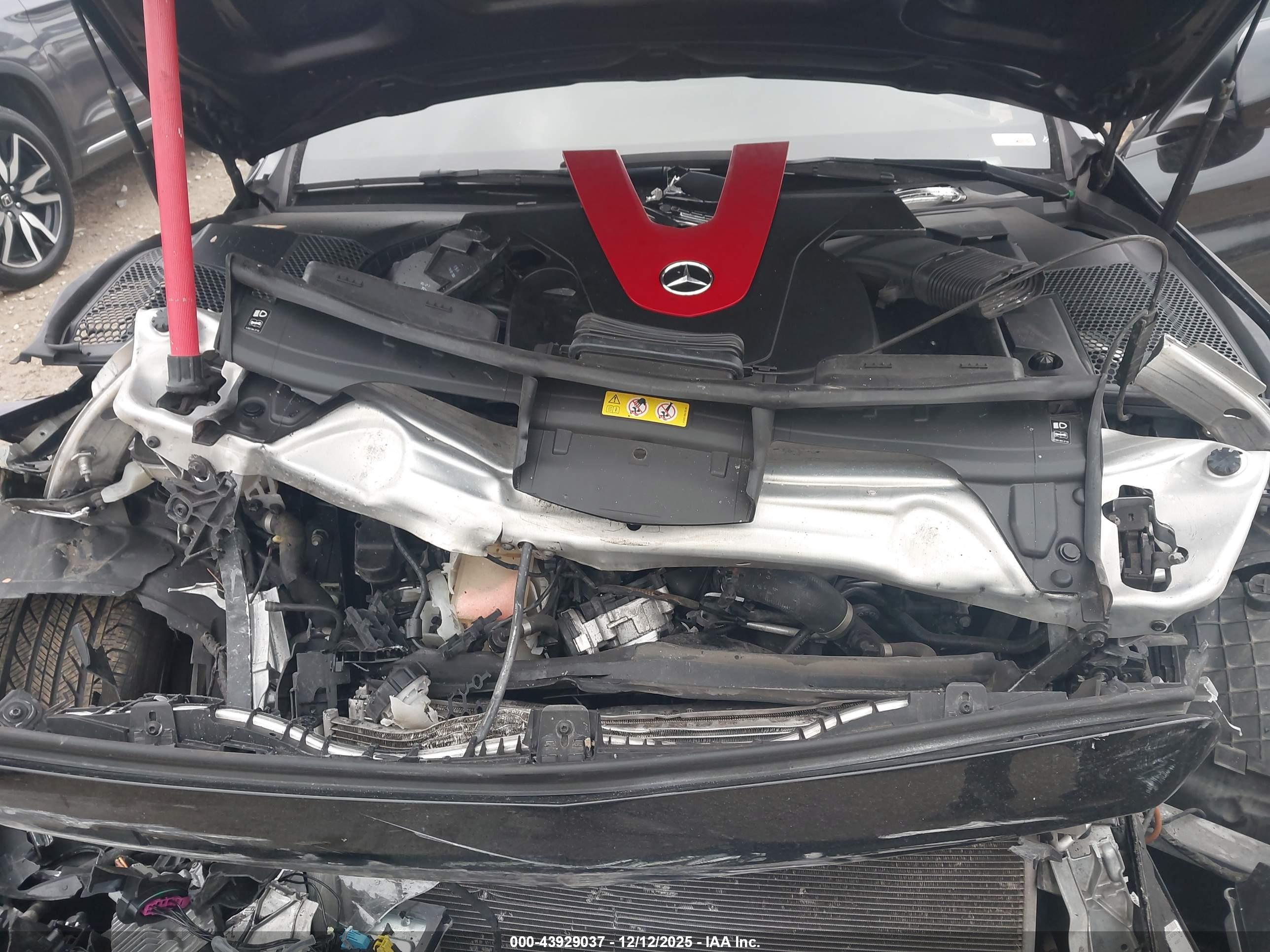 MERCEDES-BENZ C image 10