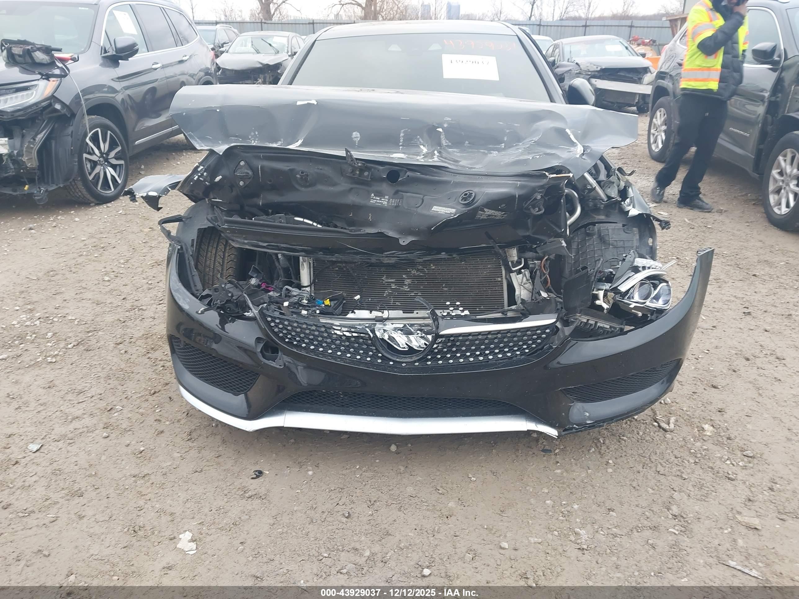 MERCEDES-BENZ C image 6