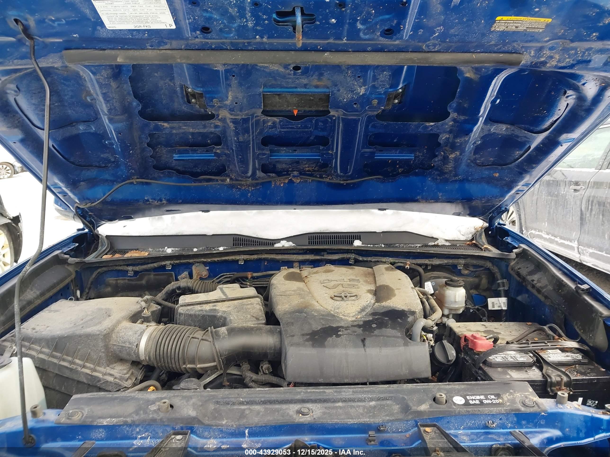 TOYOTA TACOMA image 10