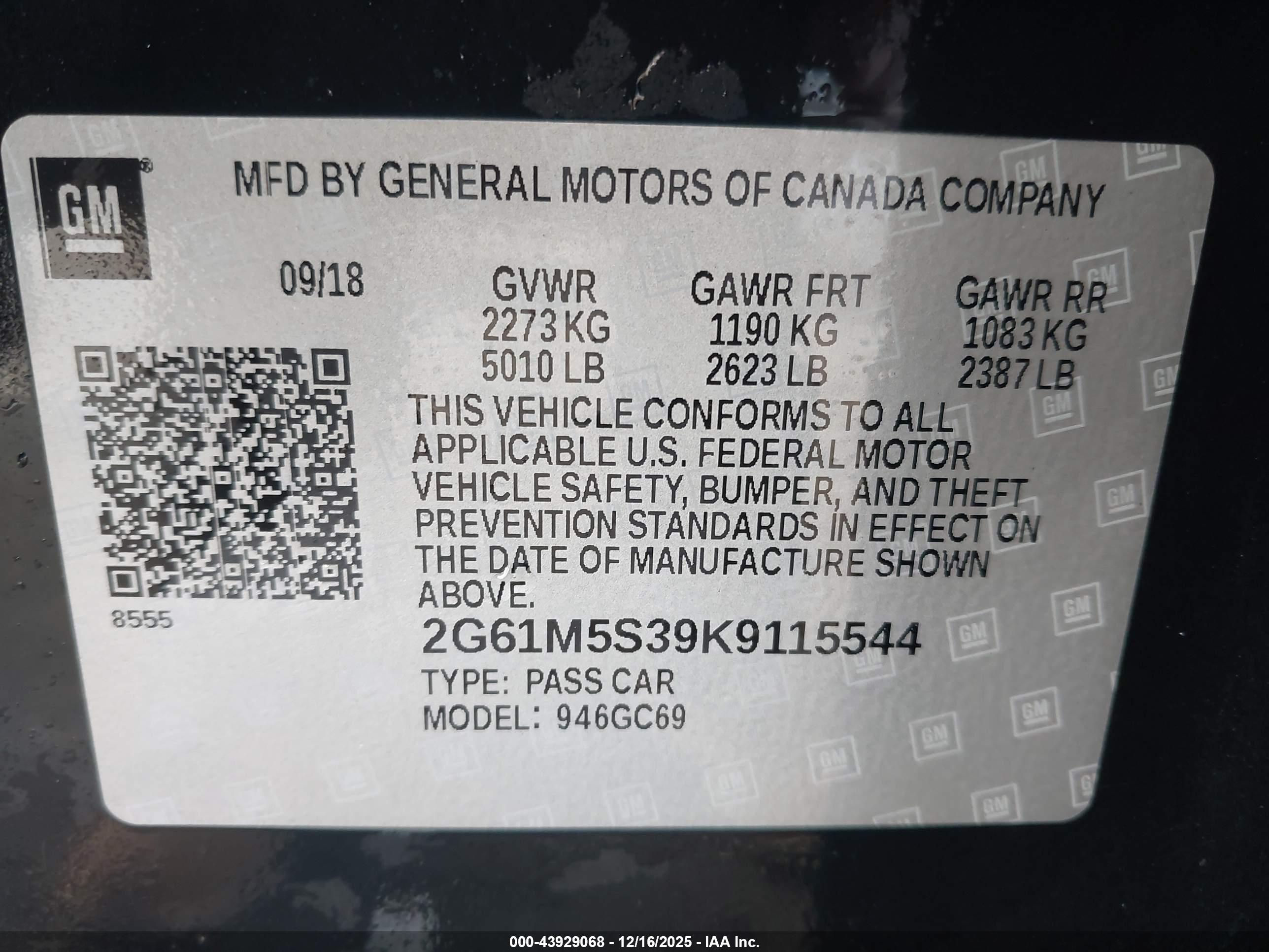 CADILLAC XTS image 9