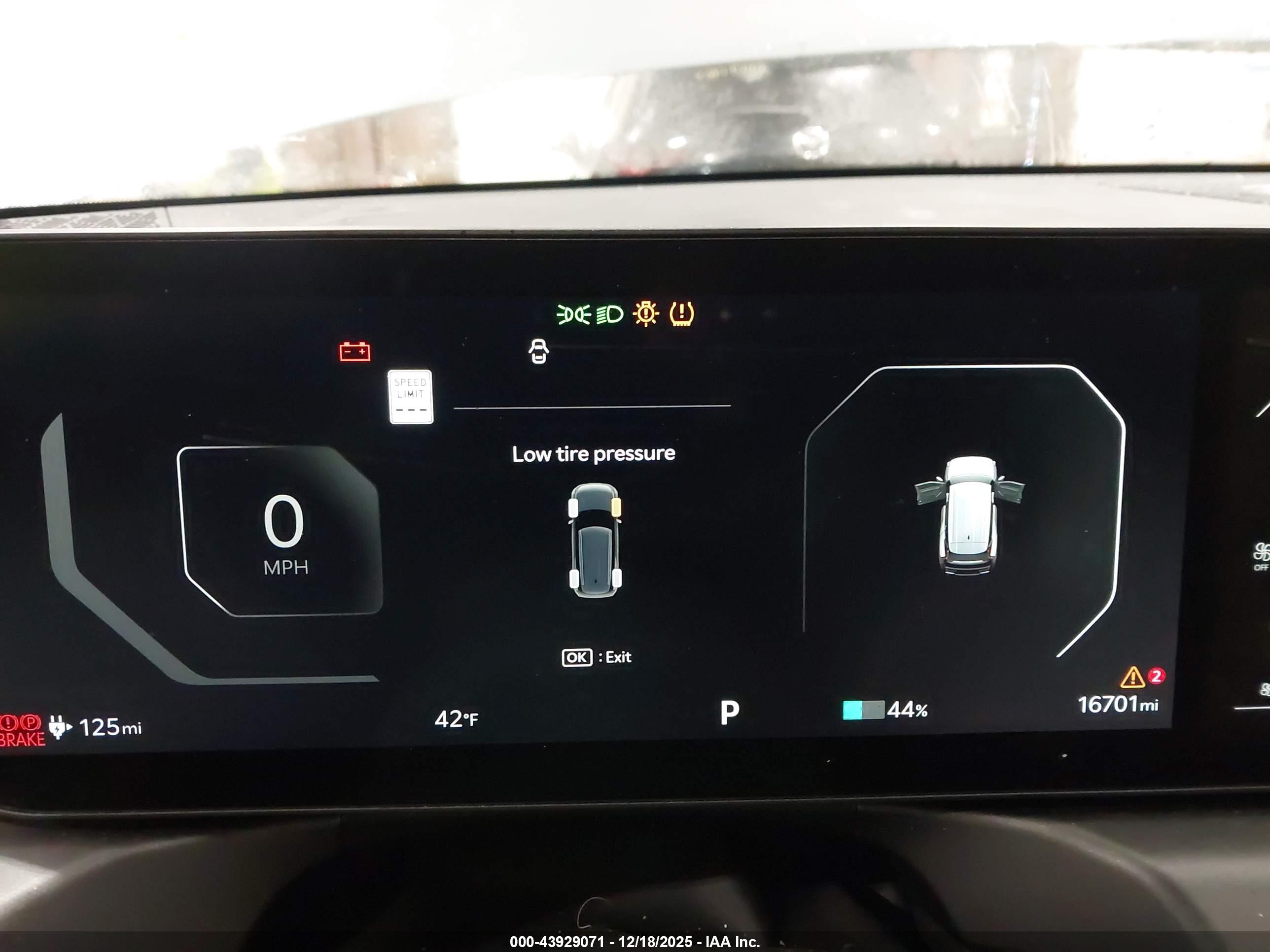 KIA EV9 image 7