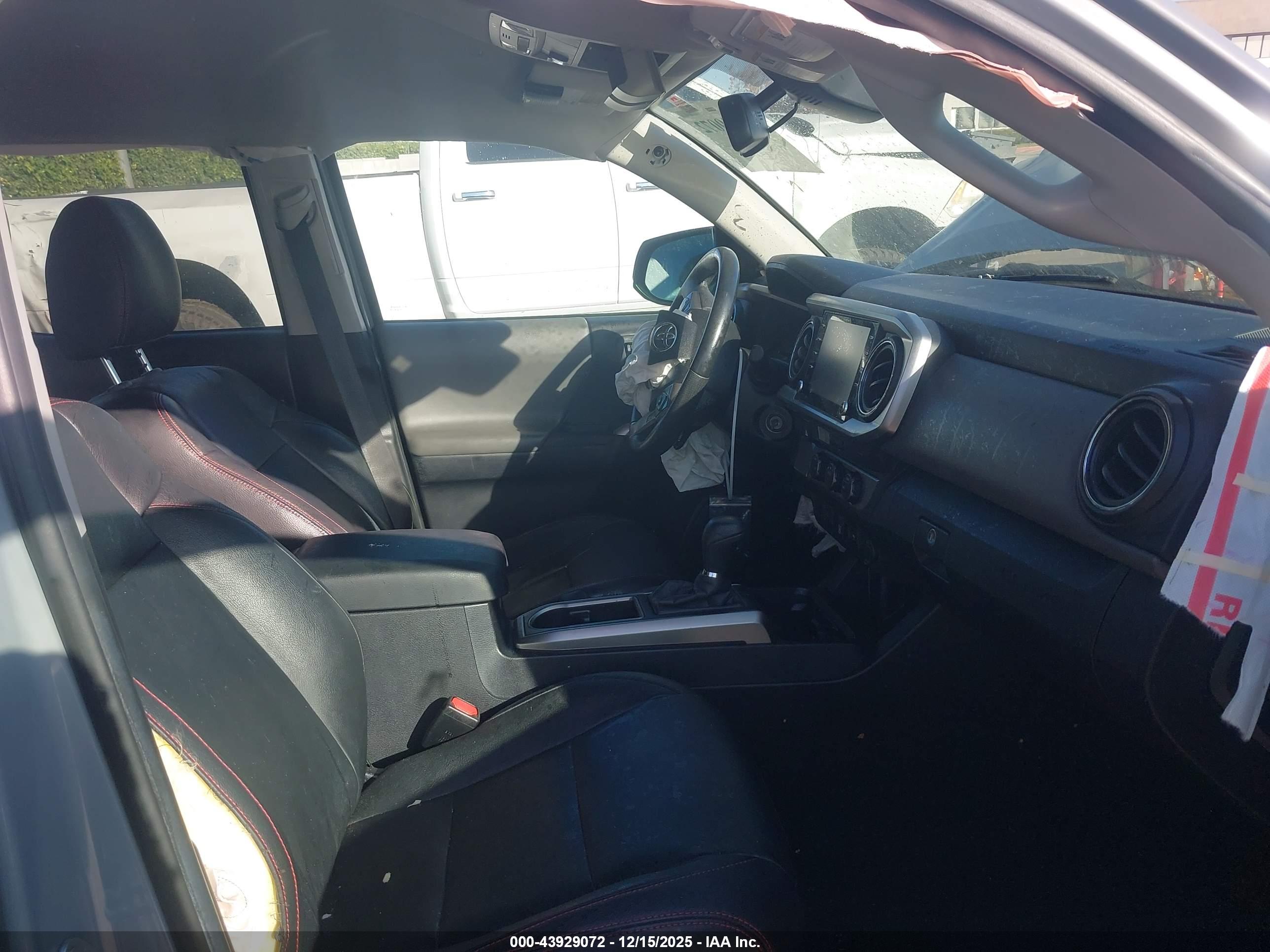 TOYOTA TACOMA image 5