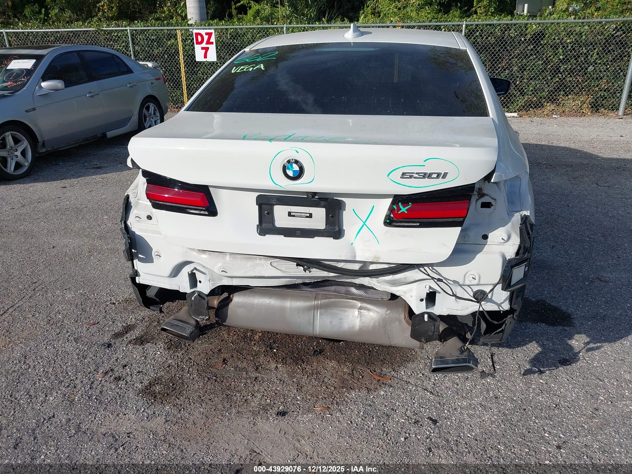 BMW 530 image 6