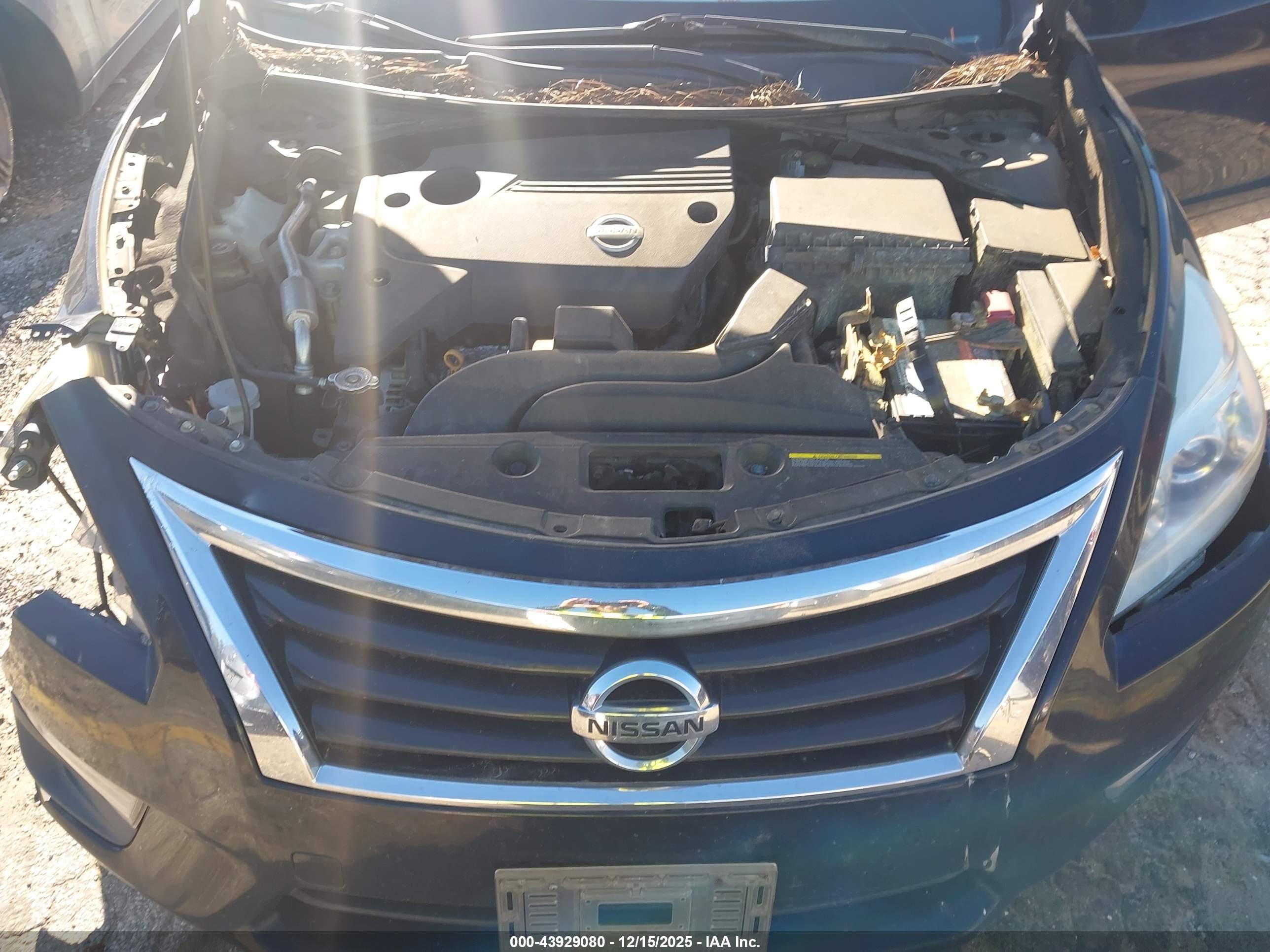 NISSAN ALTIMA image 10