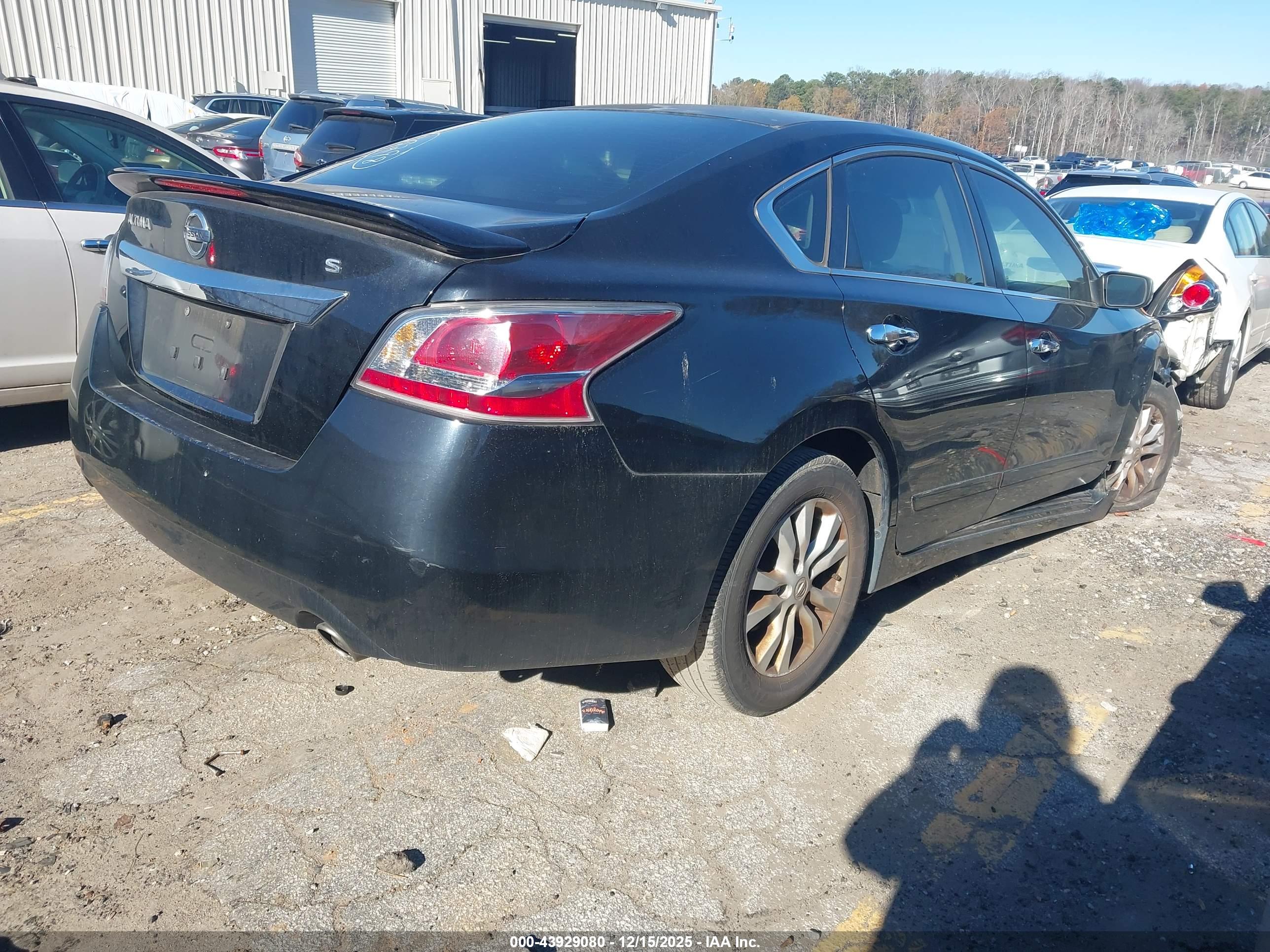 NISSAN ALTIMA image 4