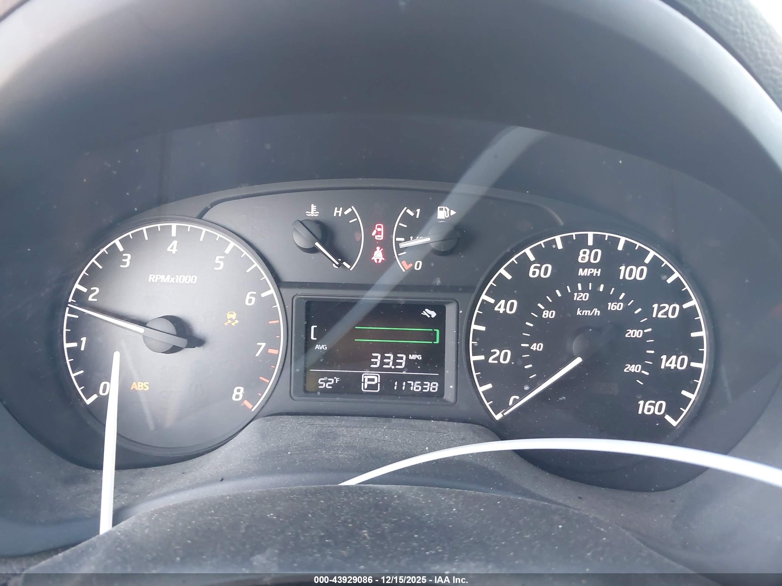 NISSAN SENTRA image 7