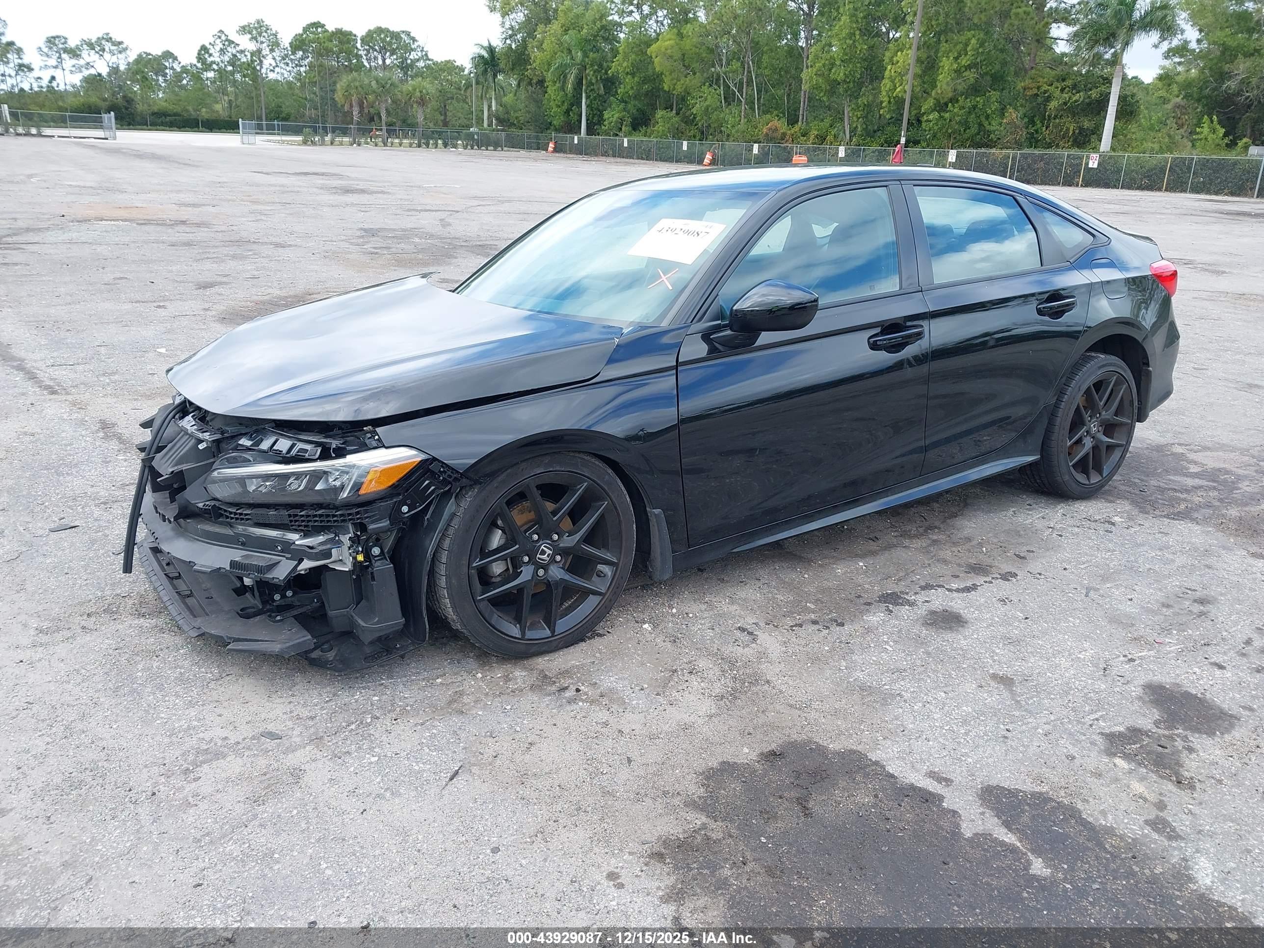 HONDA CIVIC image 2