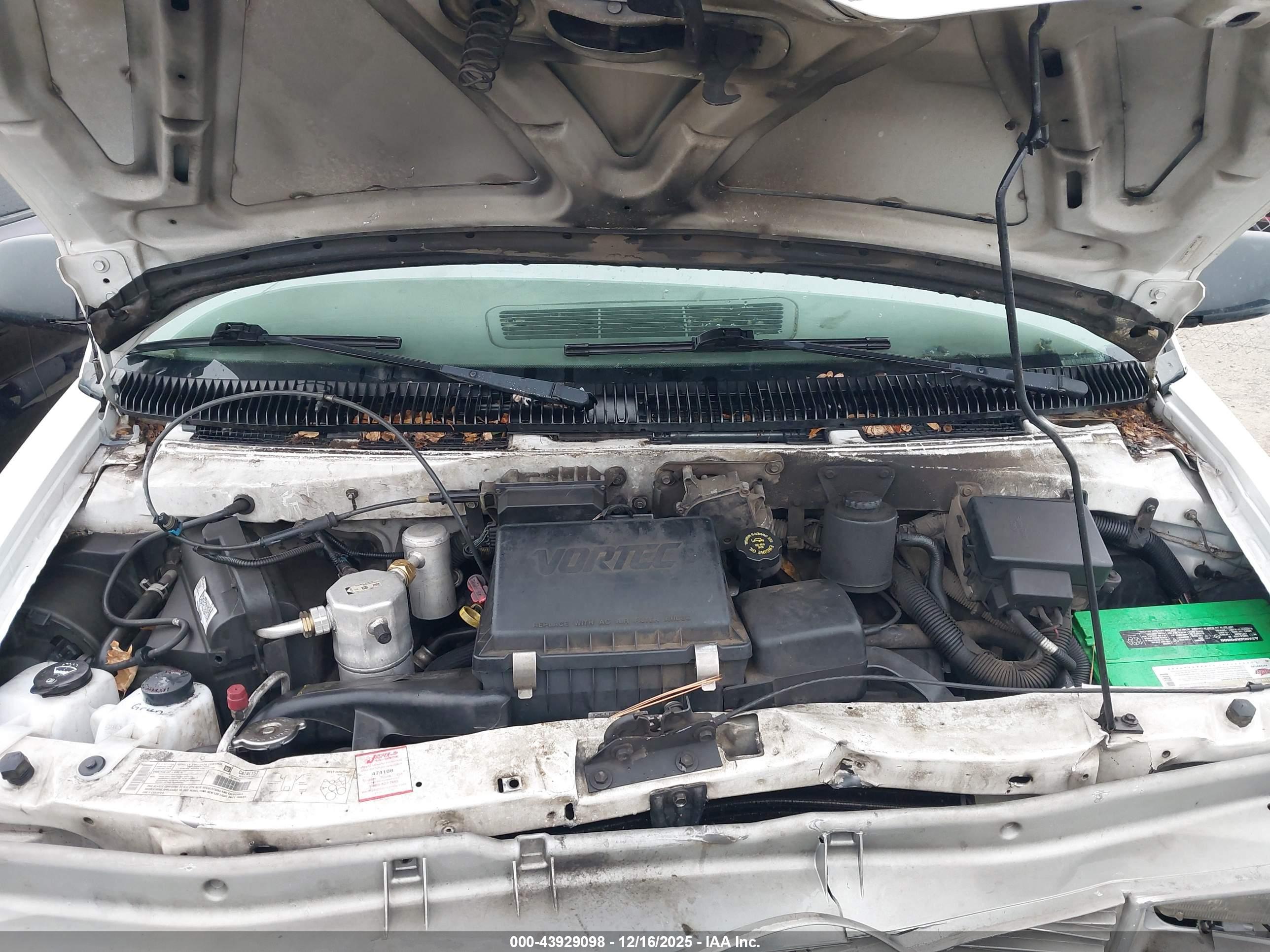 CHEVROLET ASTRO image 10
