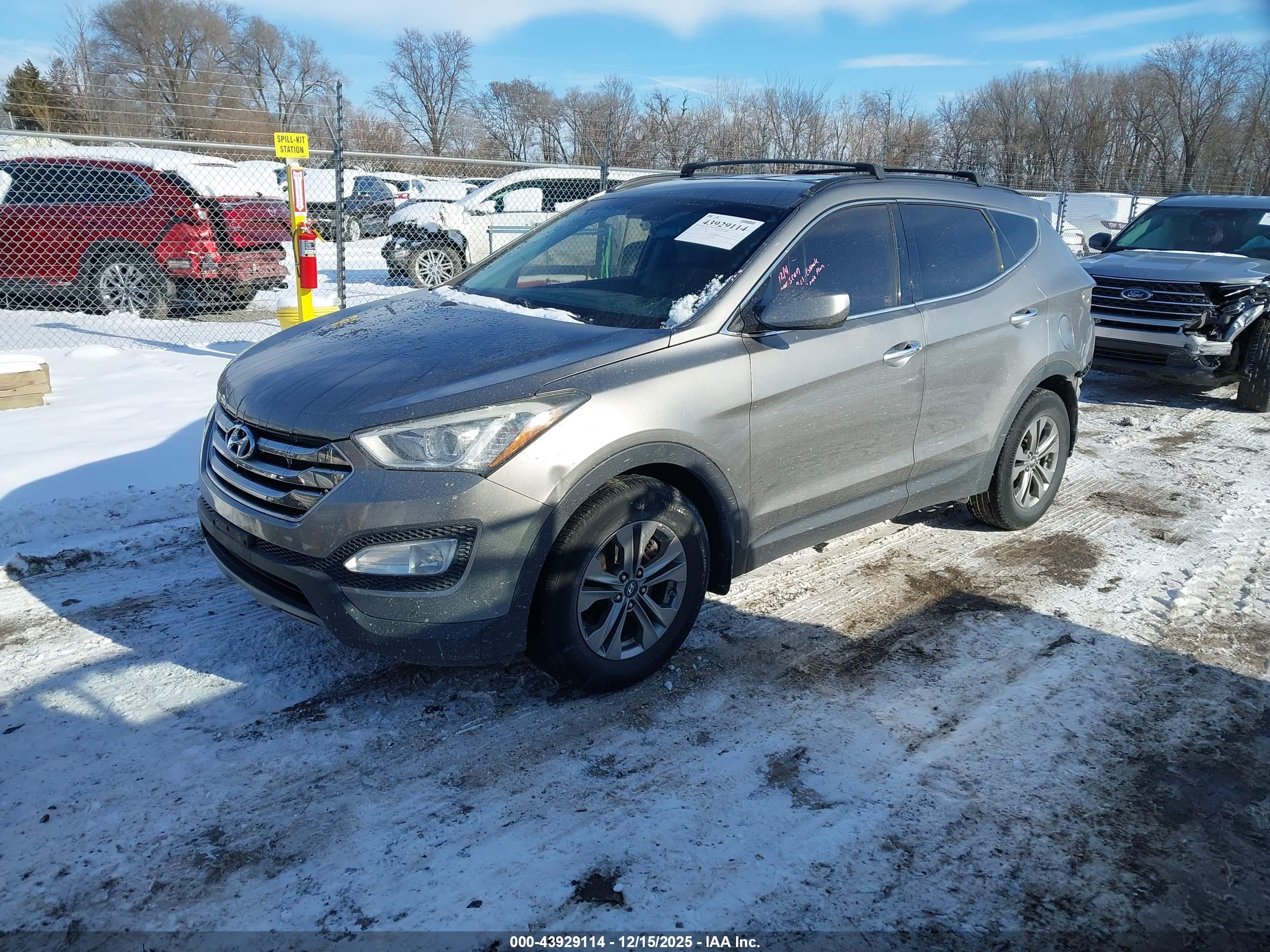 HYUNDAI SANTA image 2