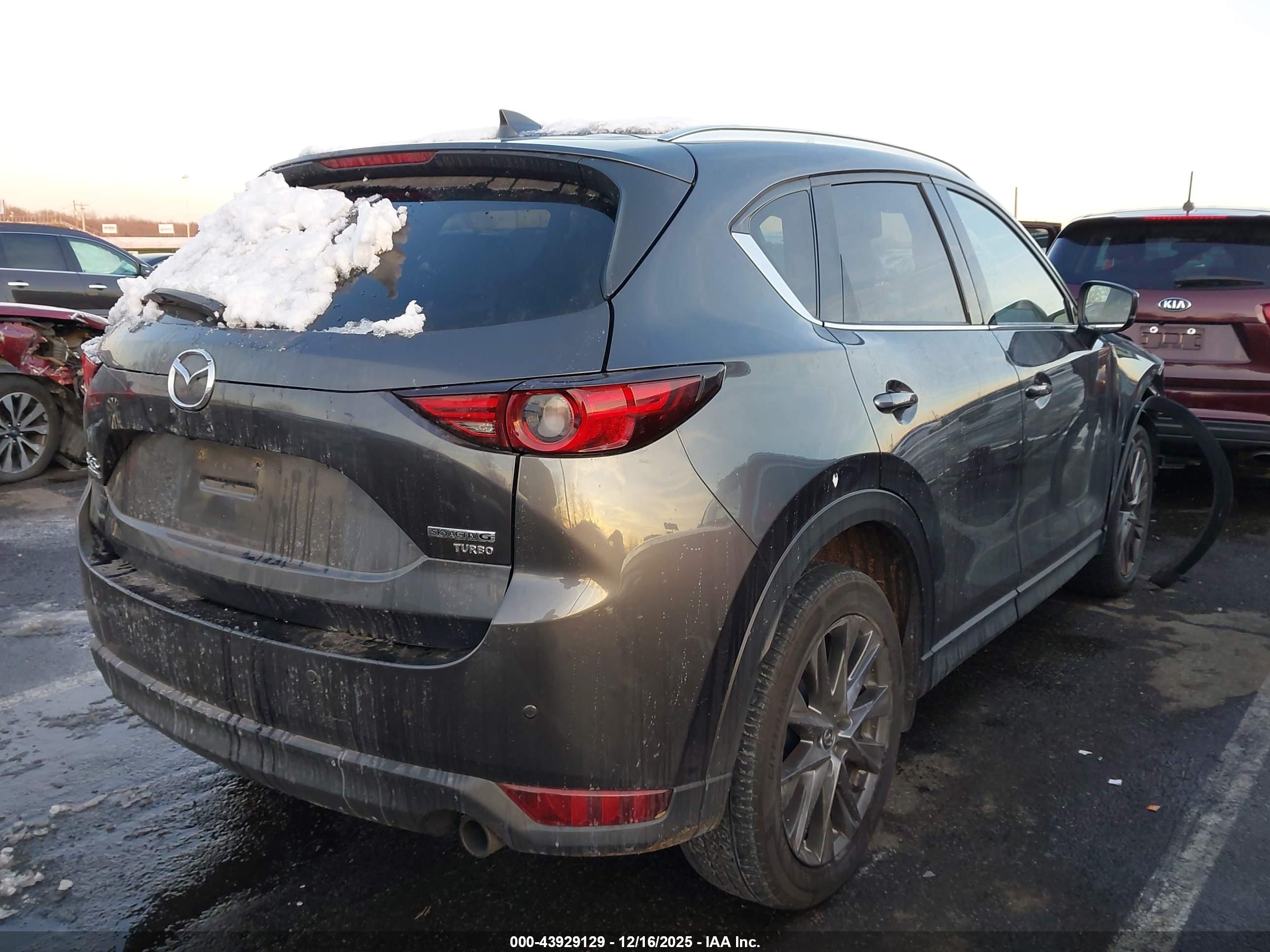 MAZDA CX-5 image 4