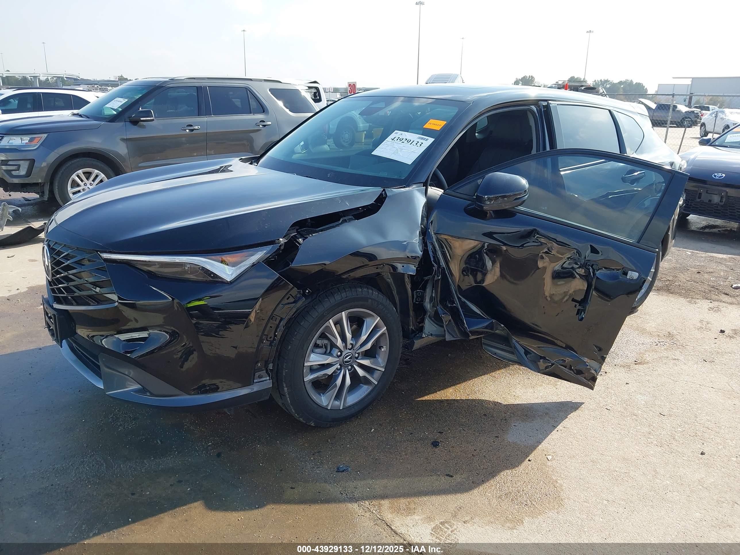 ACURA ADX image 2