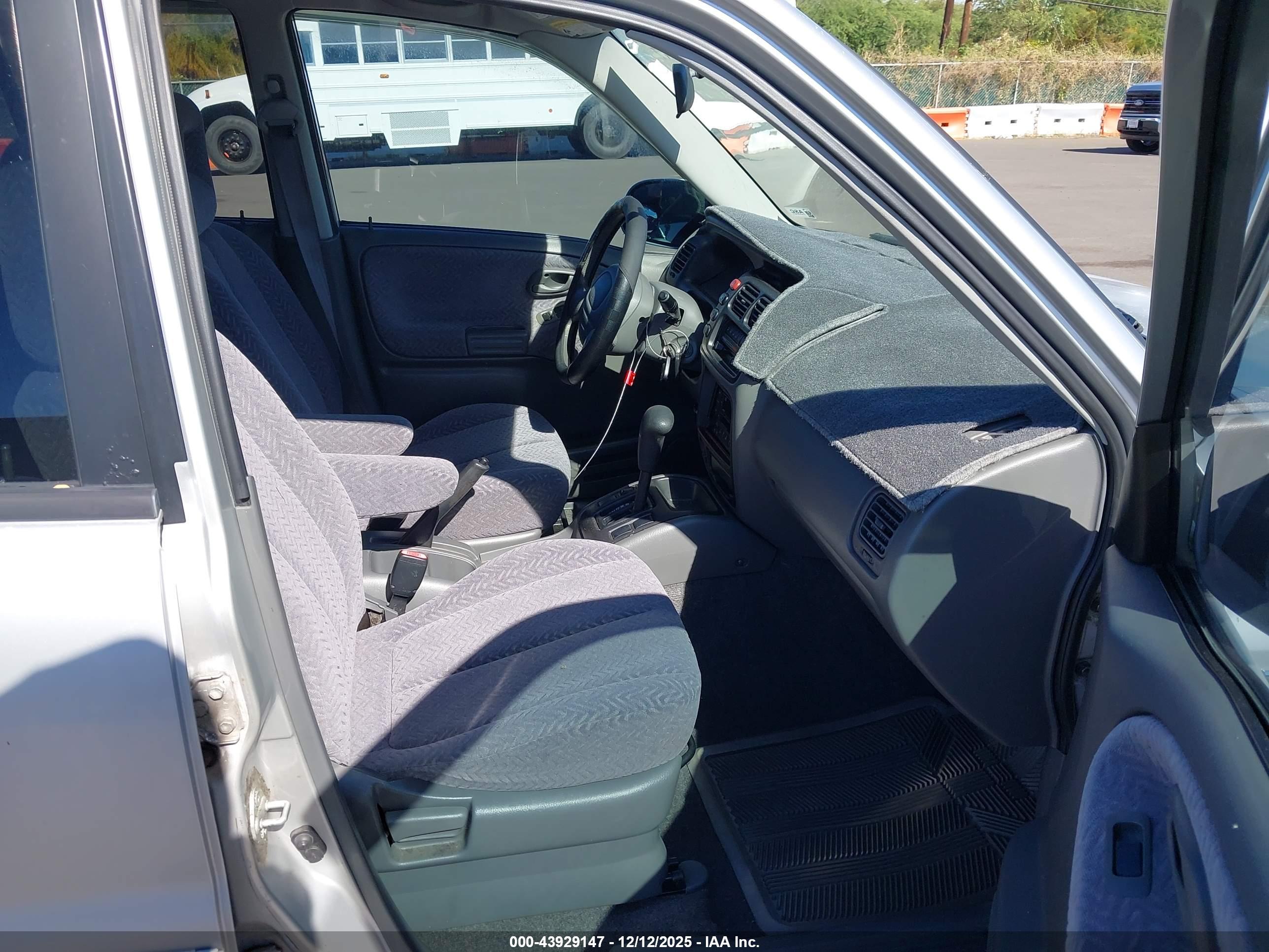 SUZUKI GRAND image 5