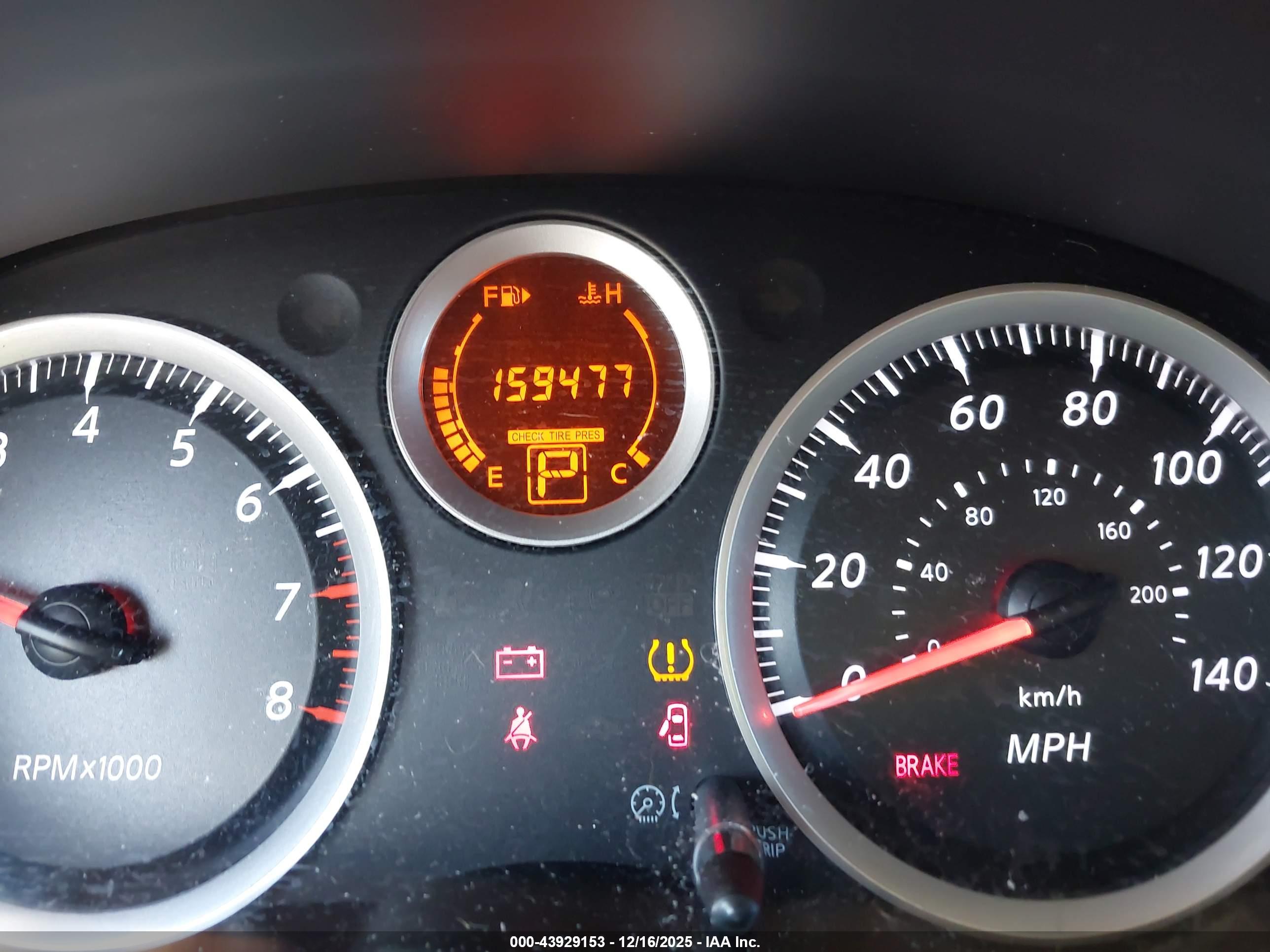 NISSAN SENTRA image 7