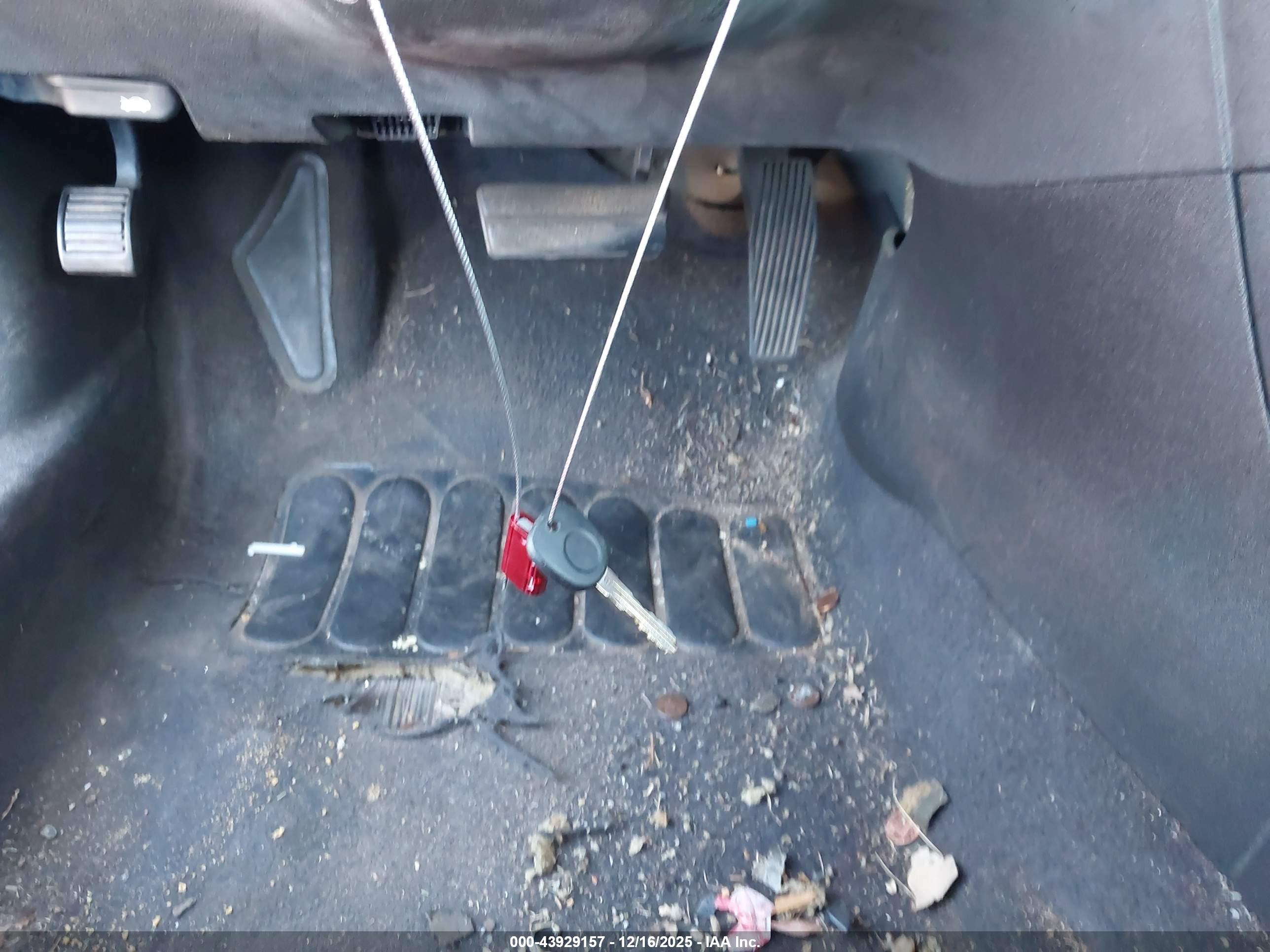 CHEVROLET MALIBU image 11