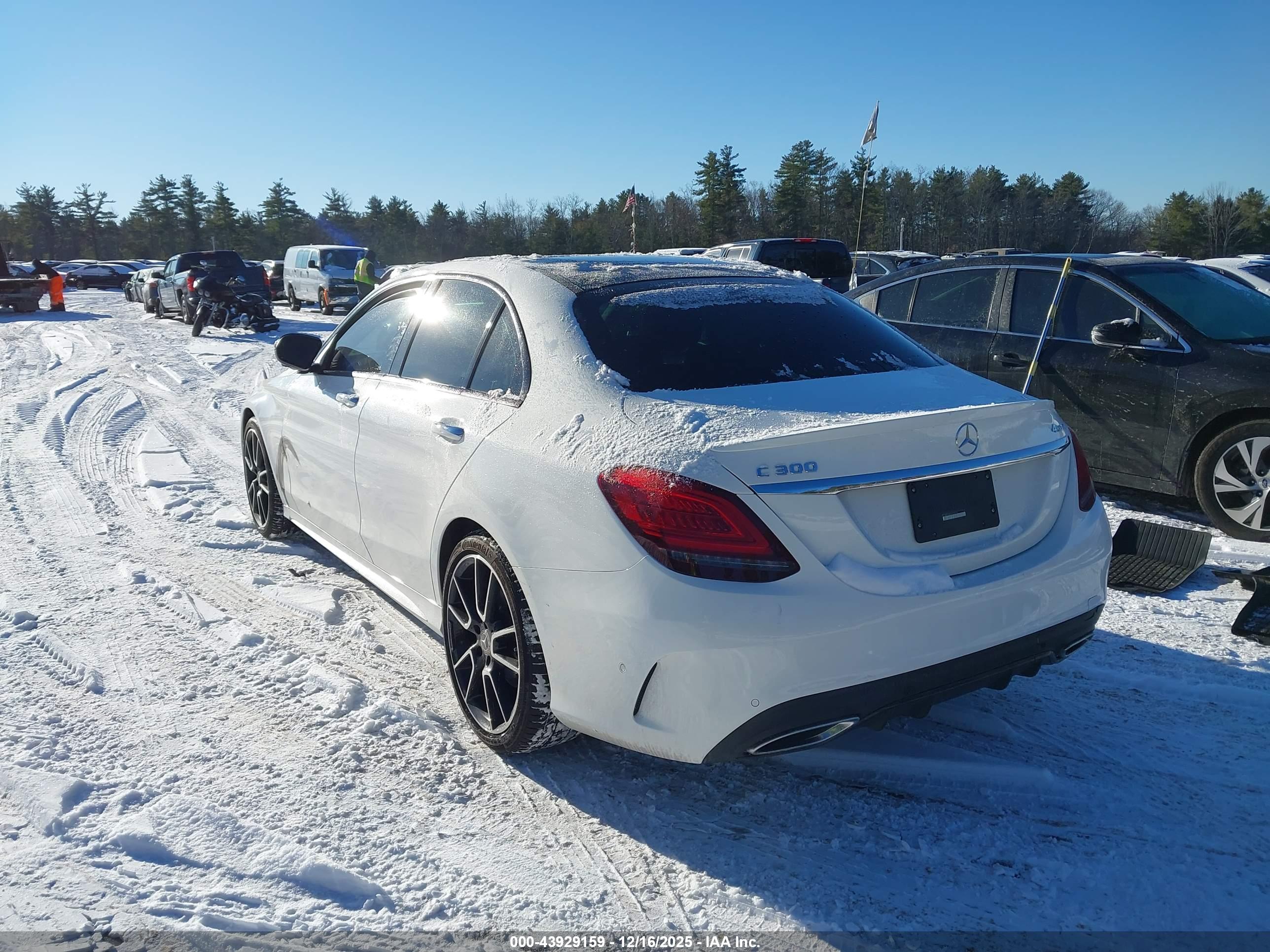 MERCEDES-BENZ C image 3