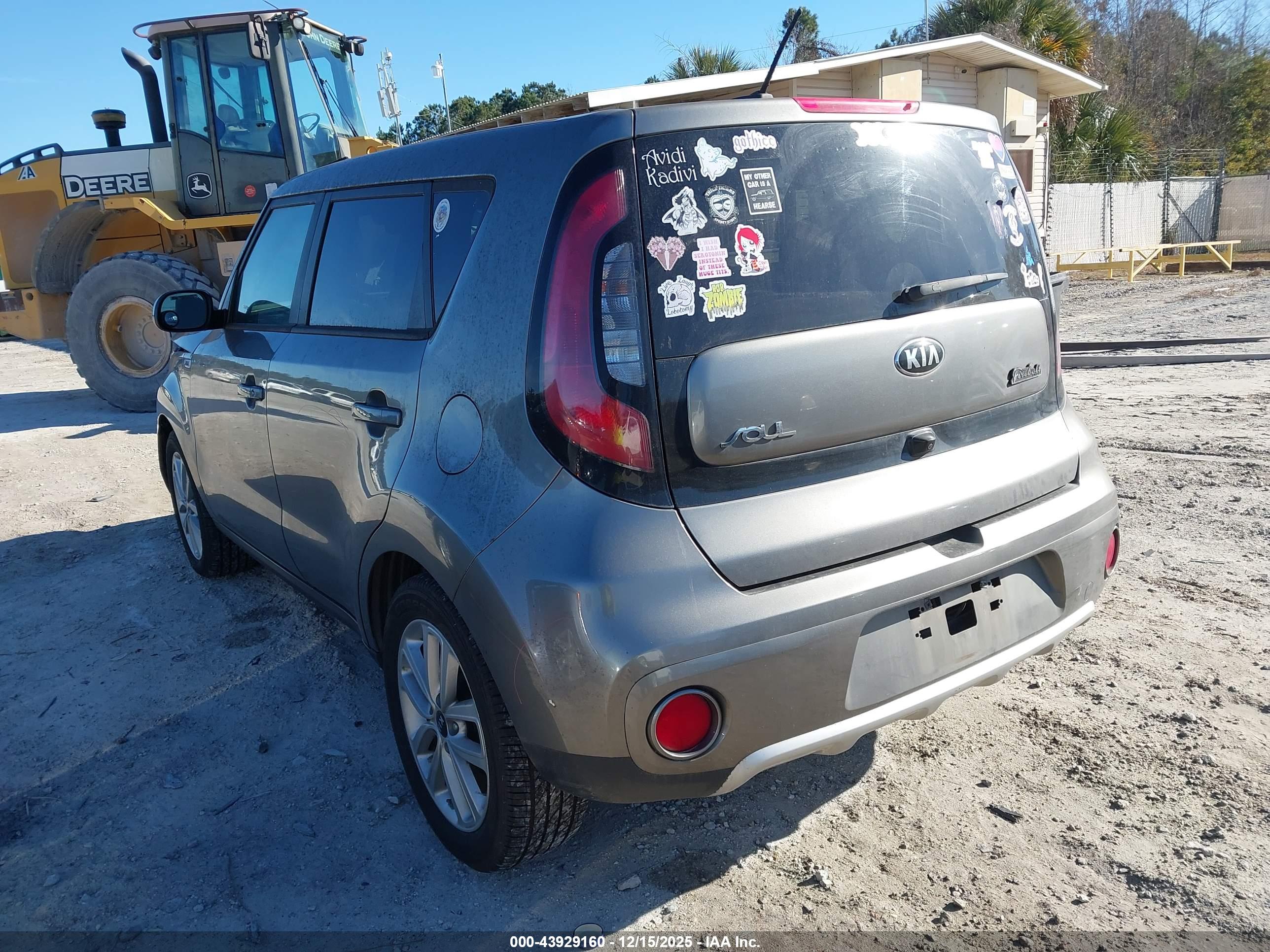 KIA SOUL image 3