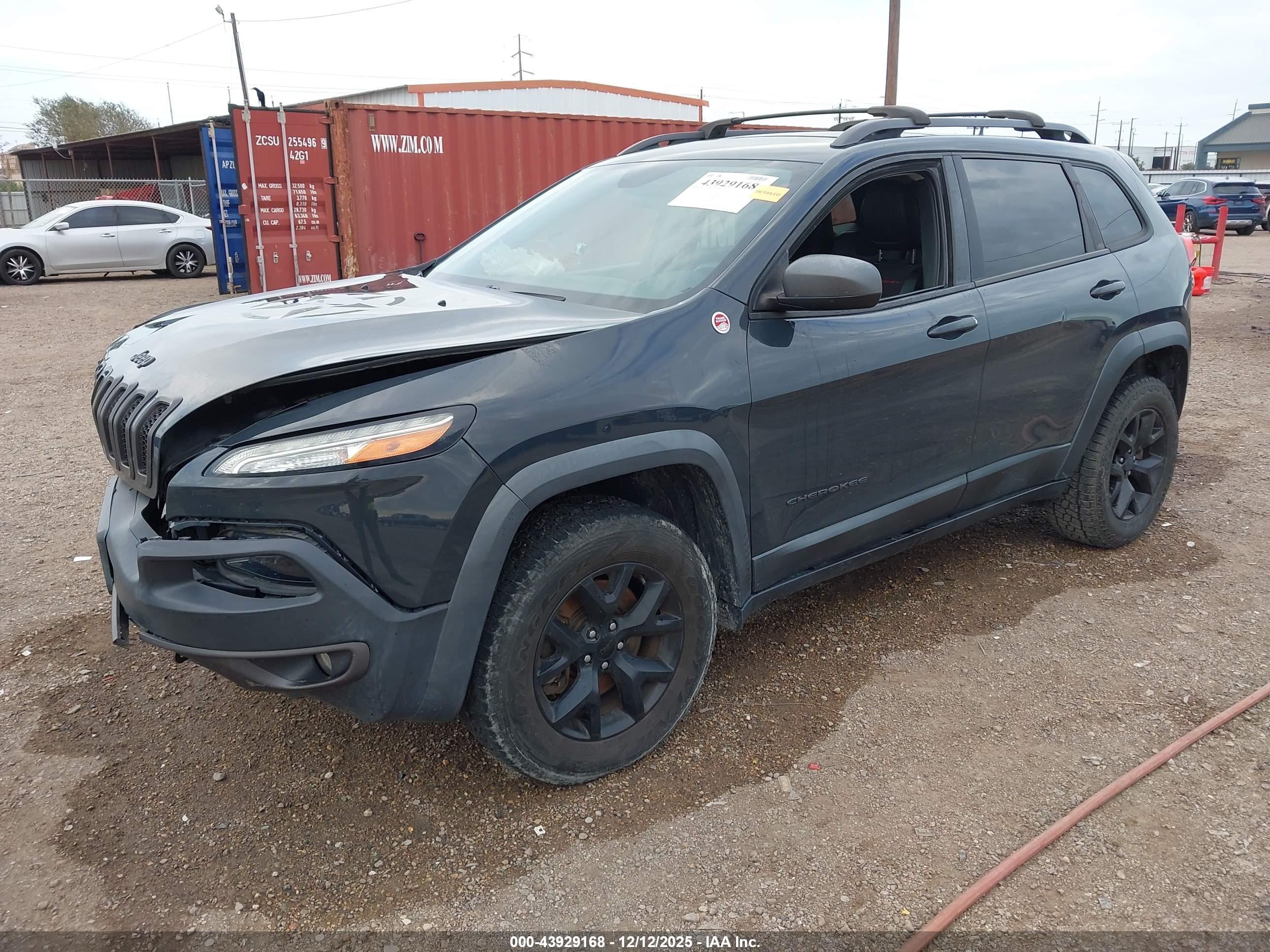 JEEP CHEROKEE image 2