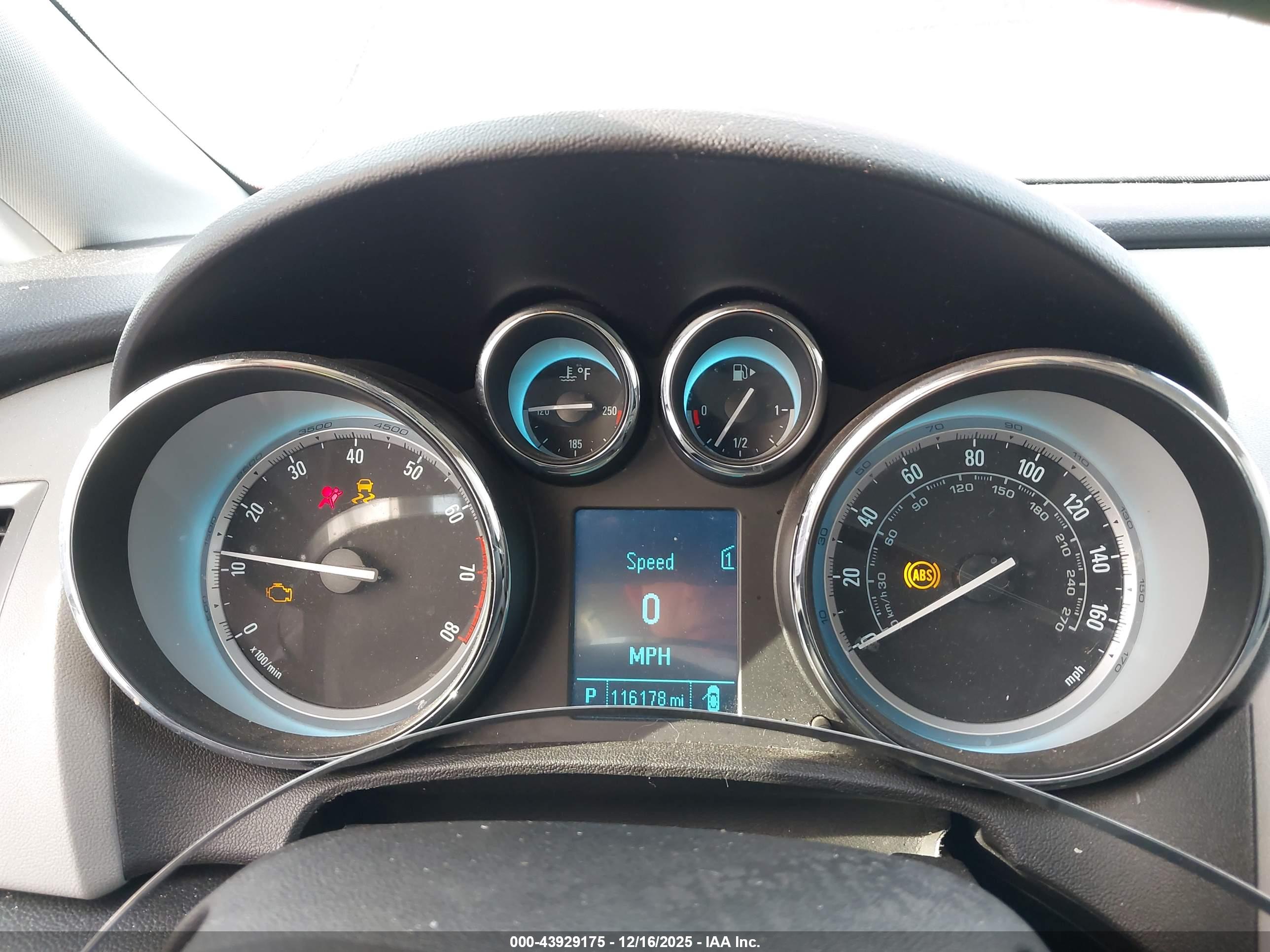 BUICK VERANO image 7