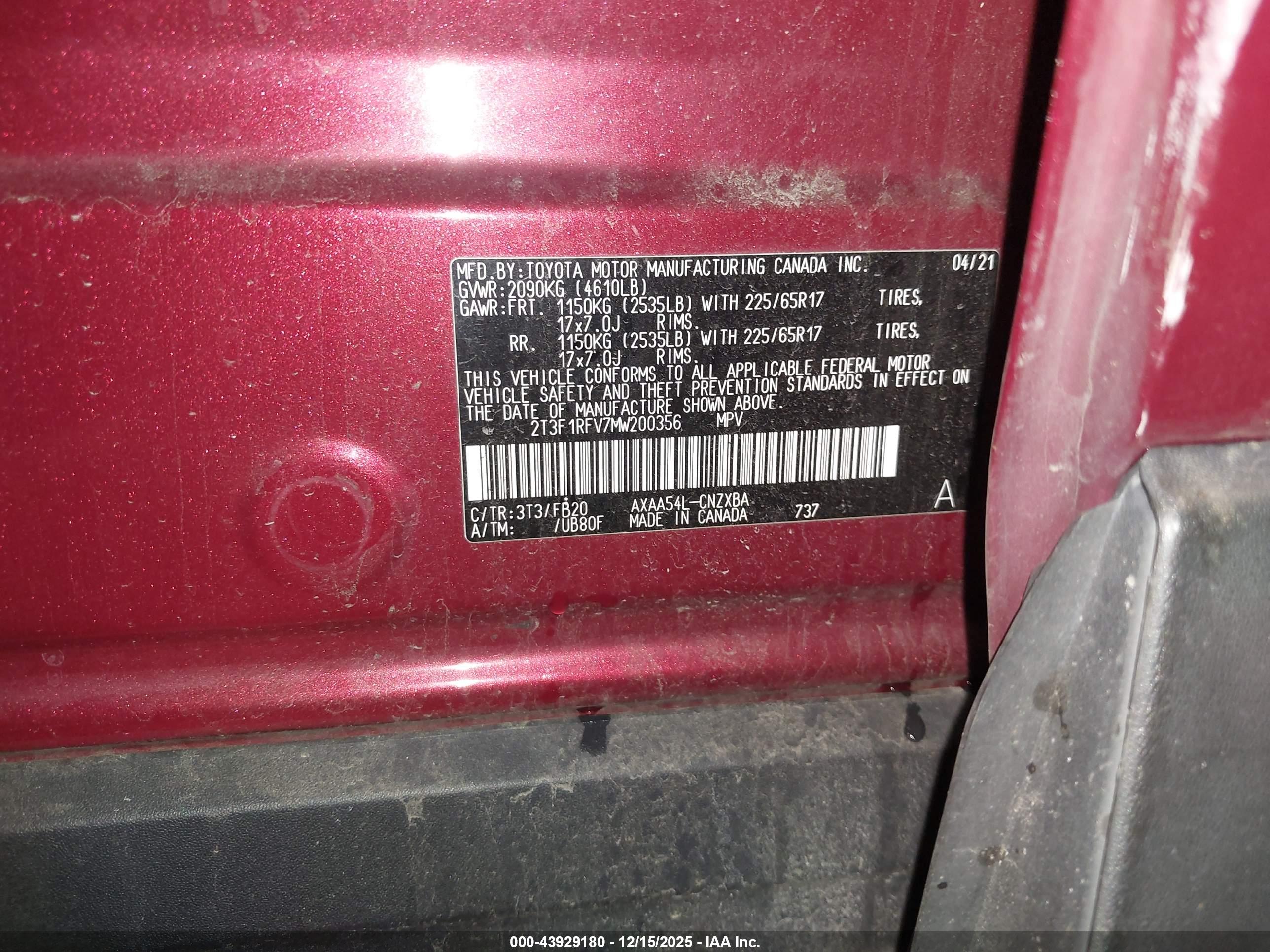 TOYOTA RAV4 image 9