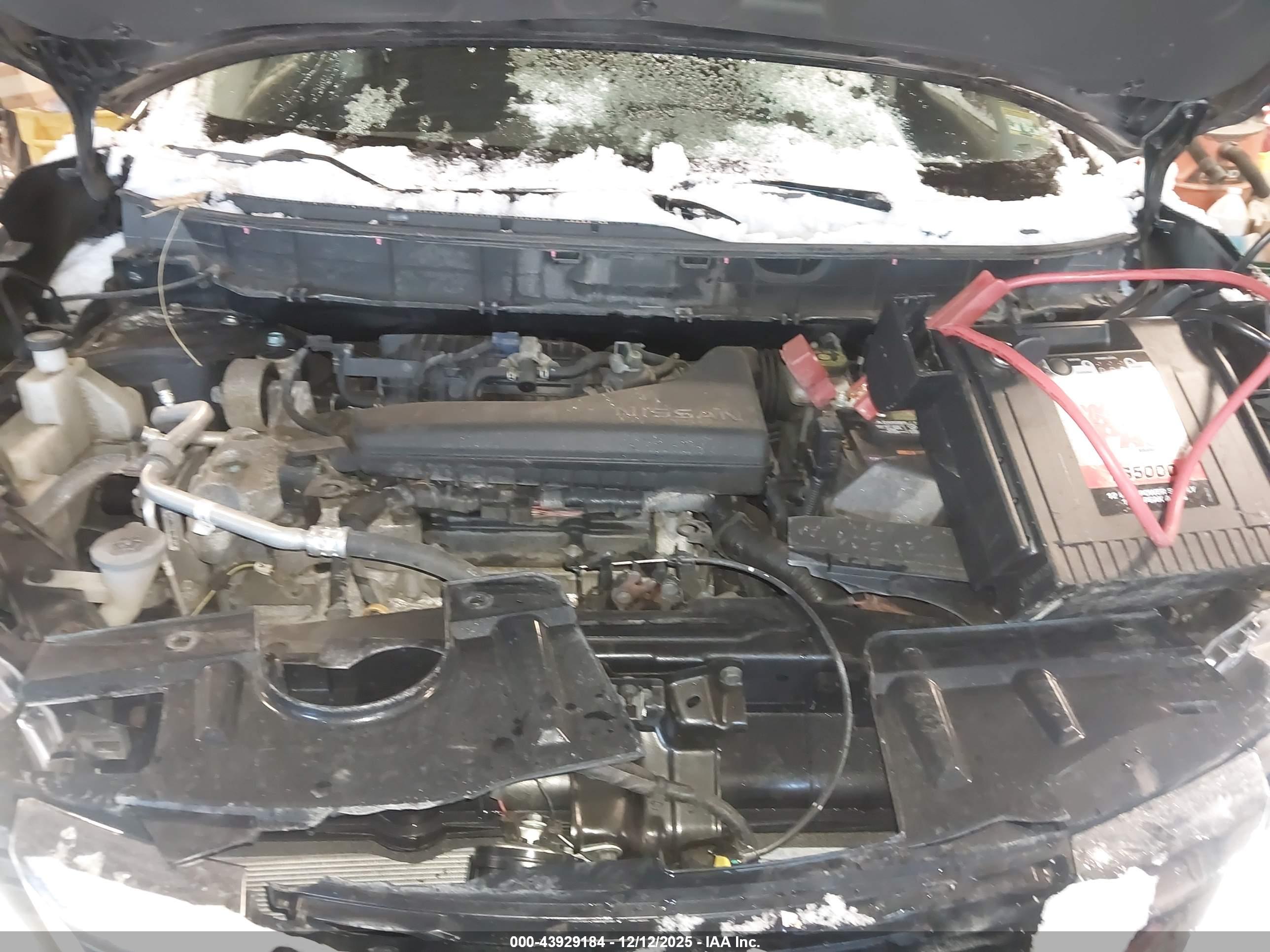 NISSAN ROGUE image 10