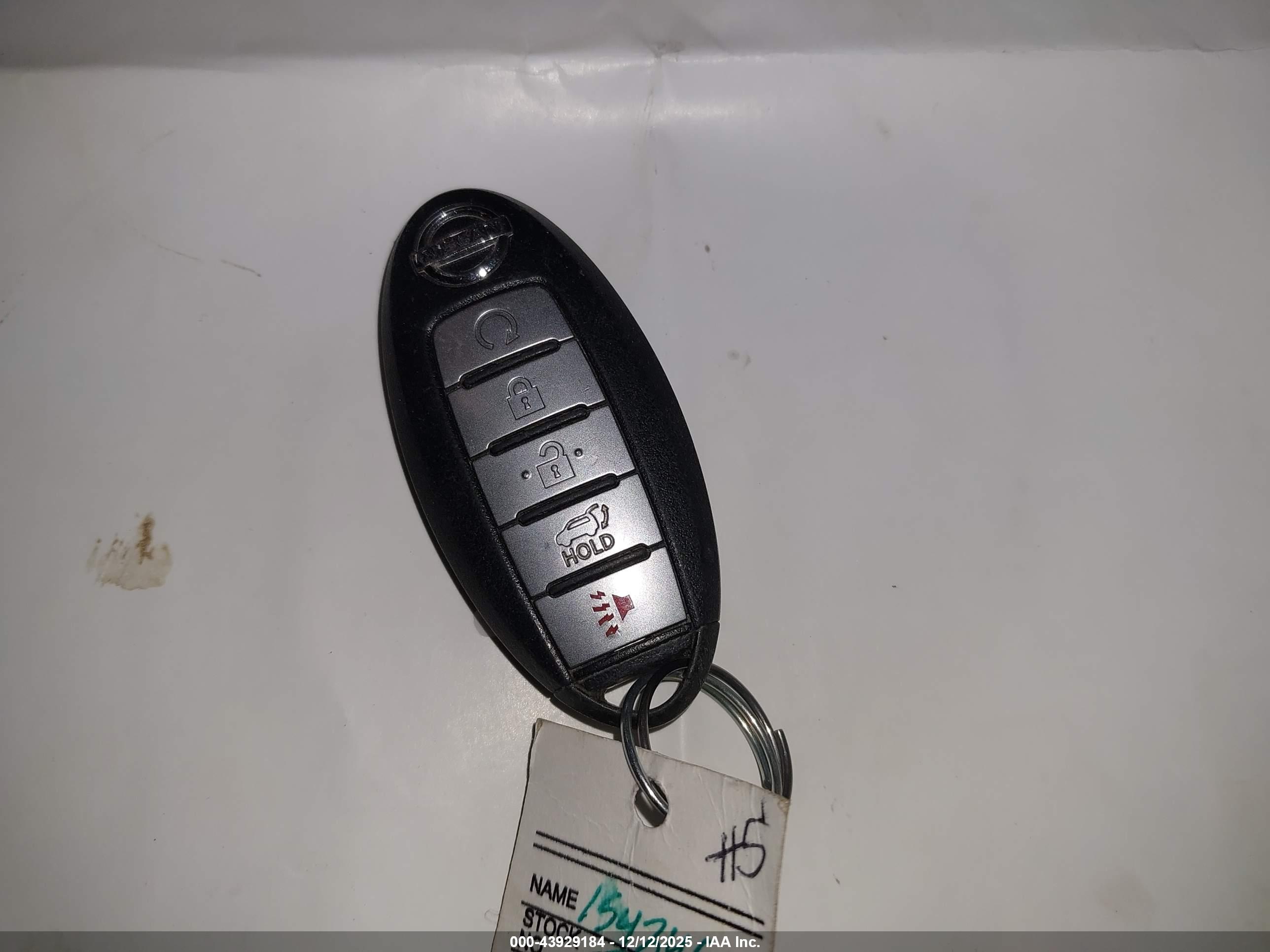 NISSAN ROGUE image 11