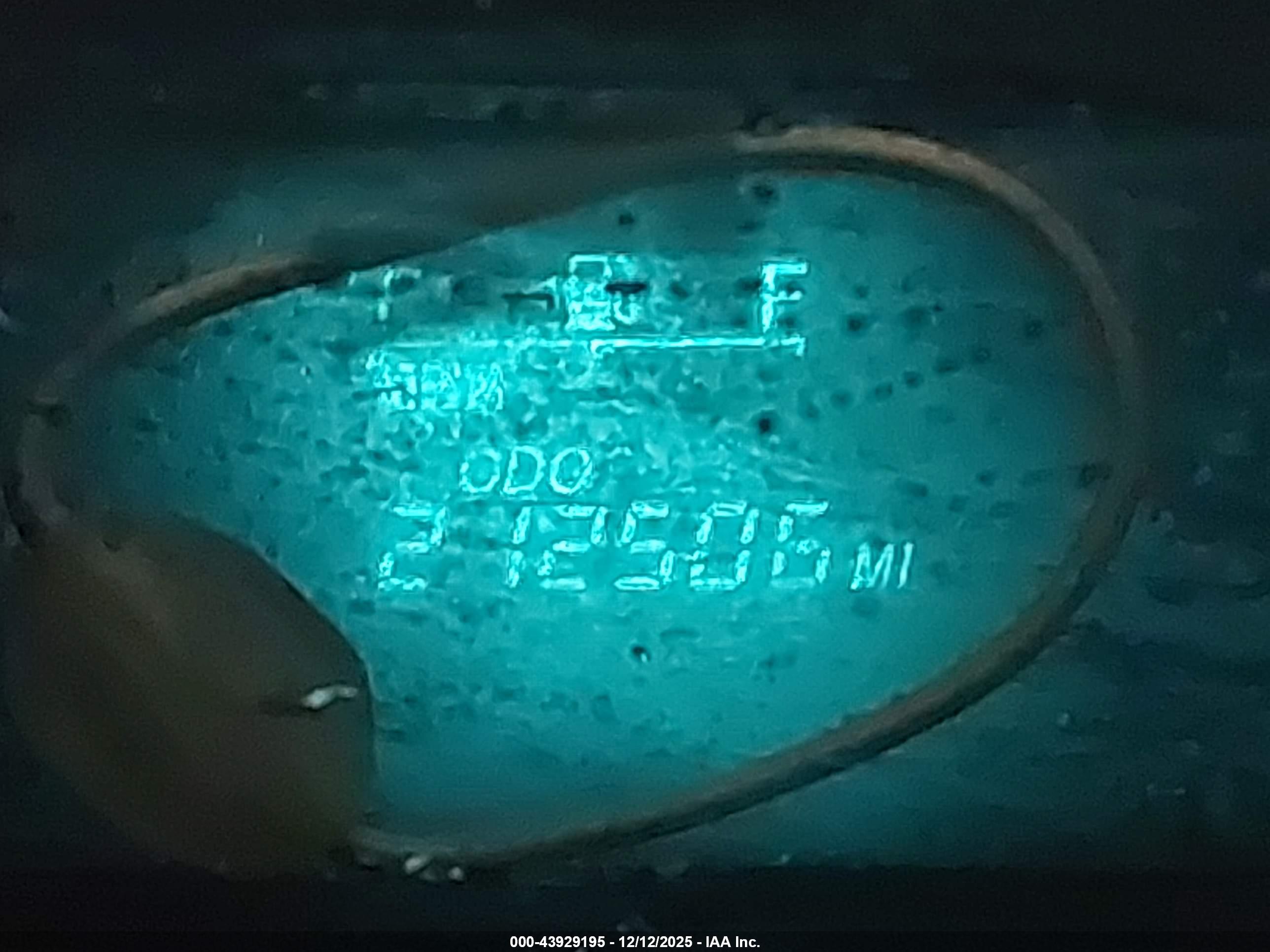 TOYOTA PRIUS image 7