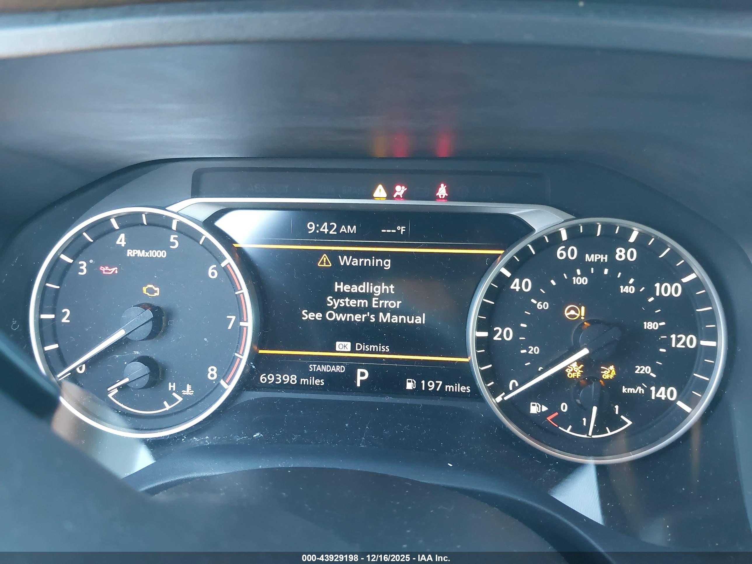NISSAN ROGUE image 7