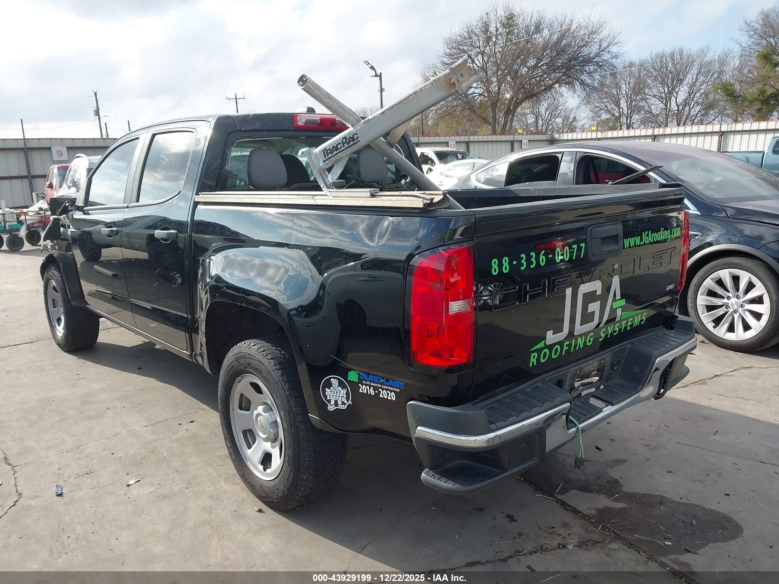 CHEVROLET COLORADO image 3