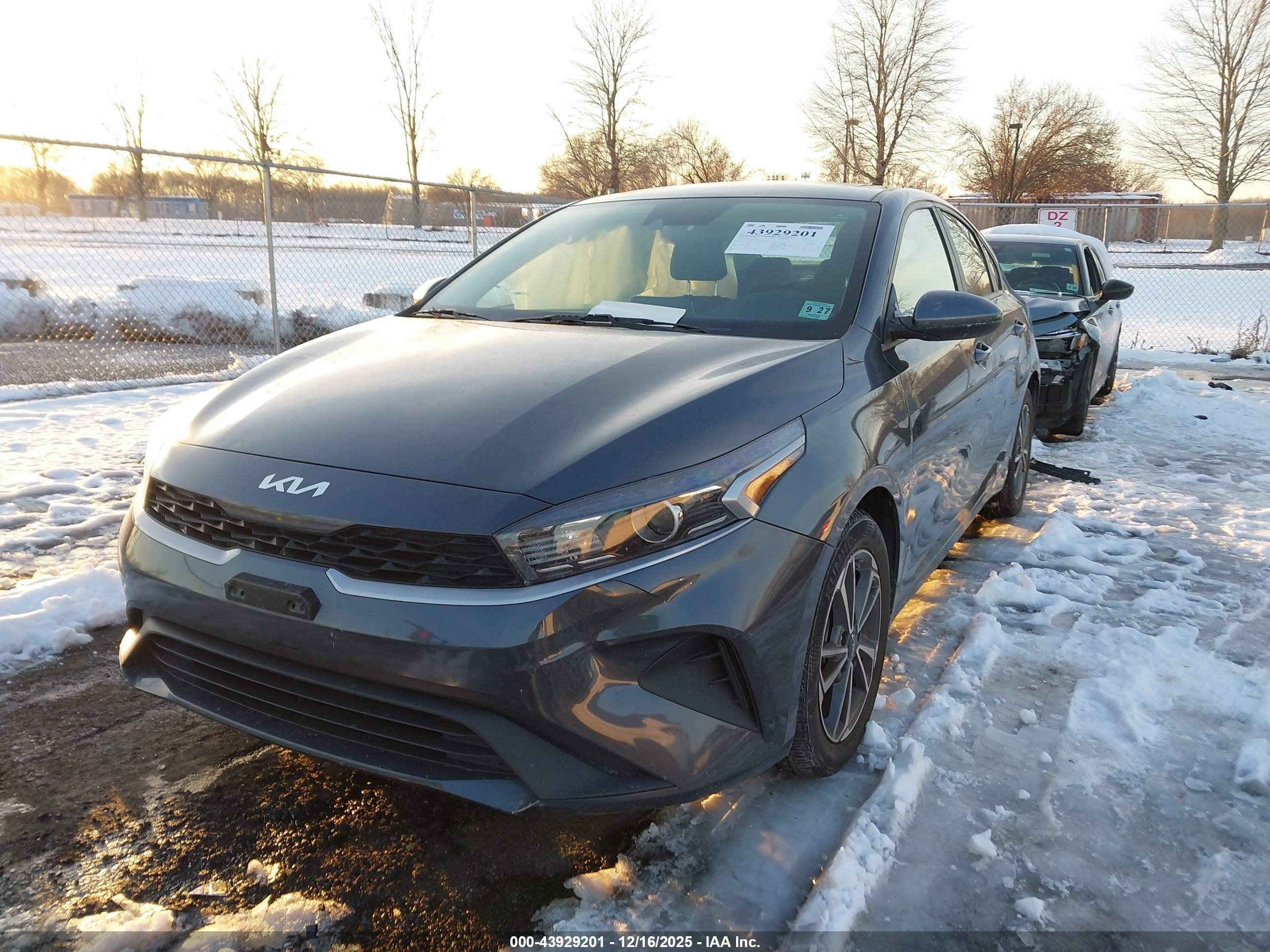 KIA FORTE image 2