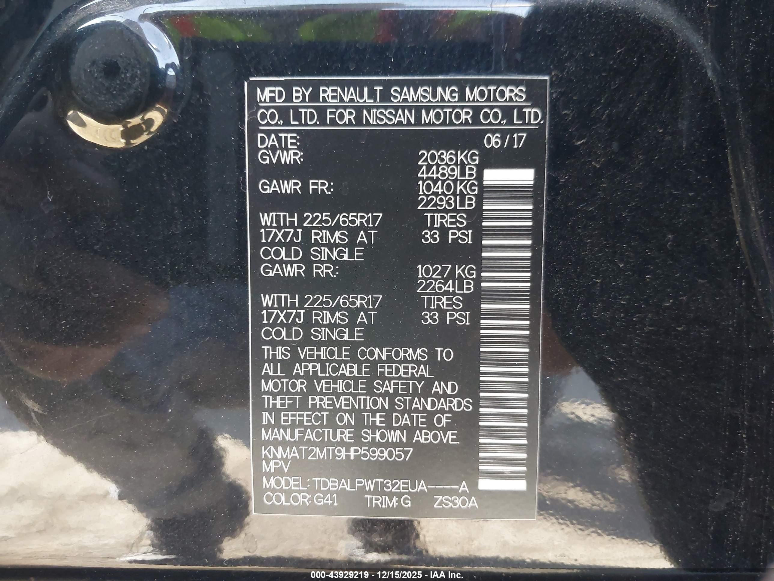 NISSAN ROGUE image 9