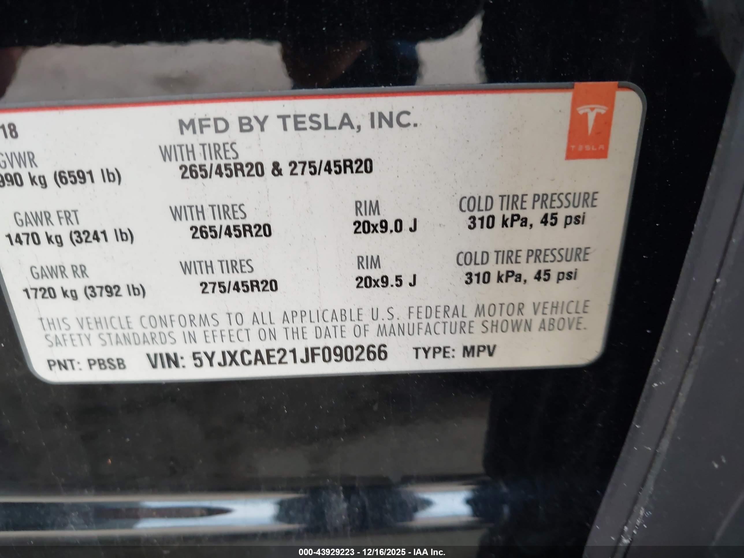 TESLA MODEL image 9