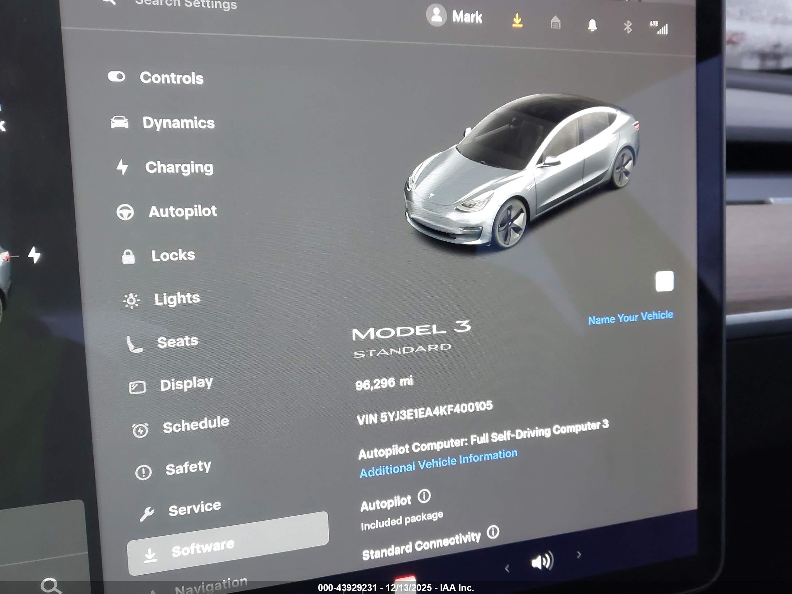 TESLA MODEL image 7
