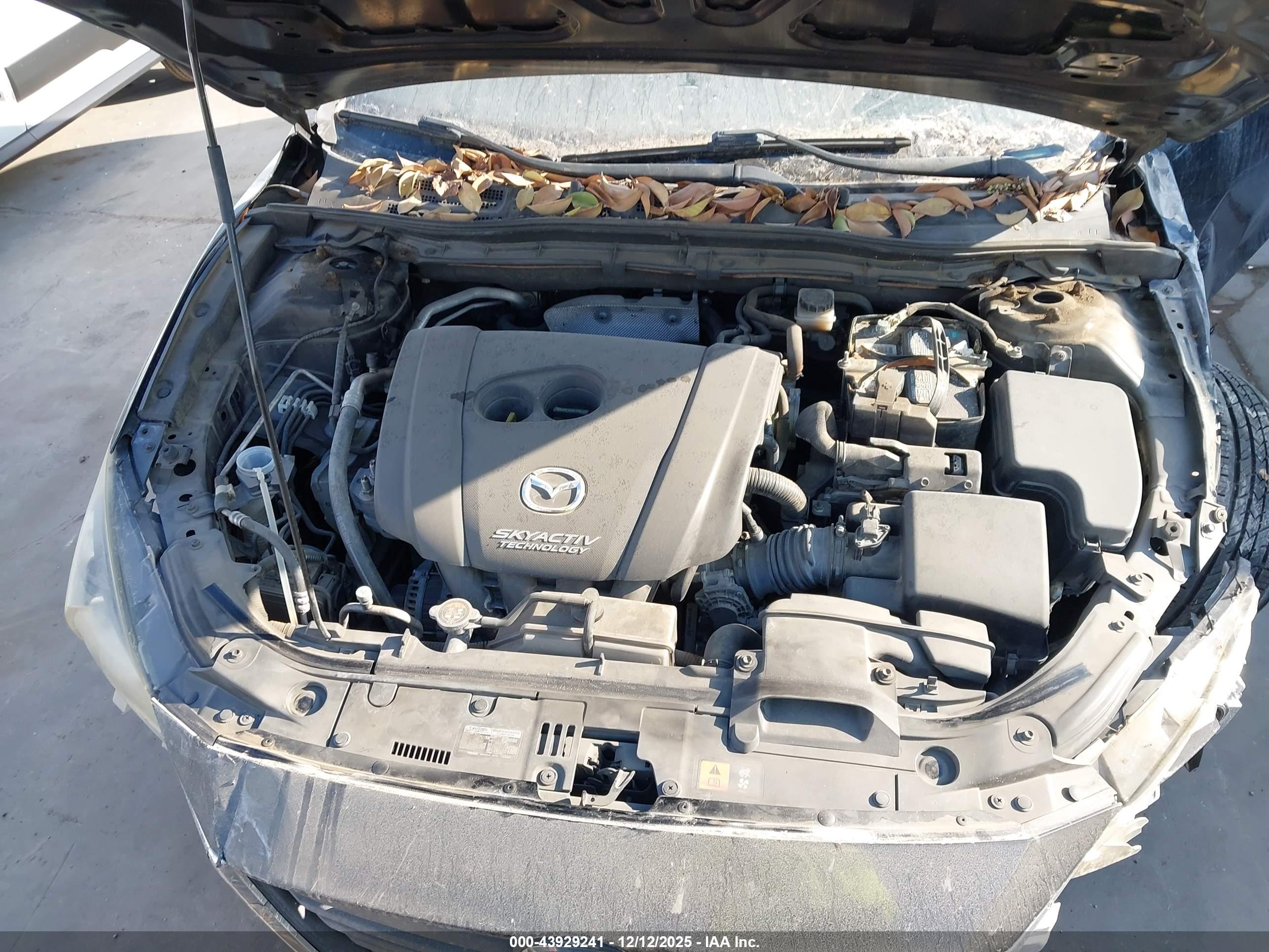 MAZDA MAZDA3 image 10